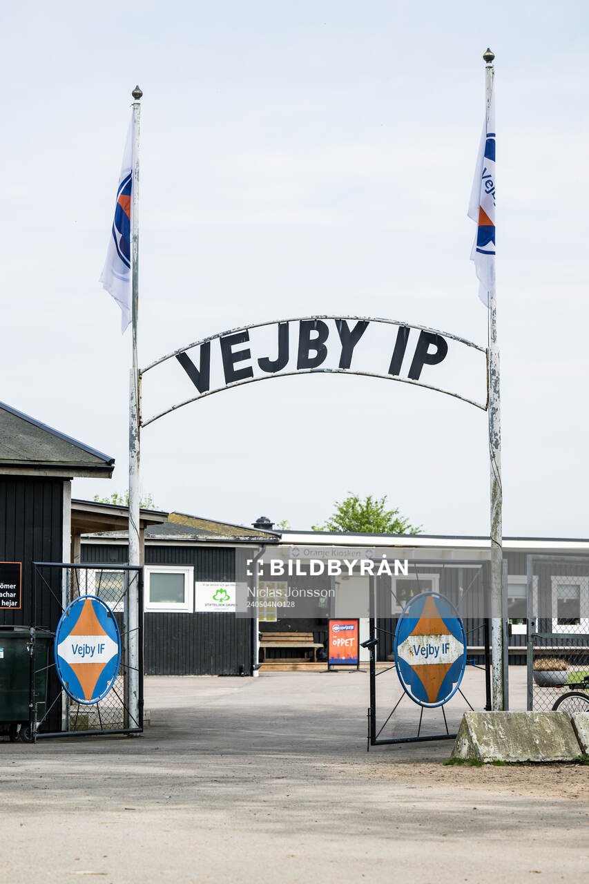 Exteriör av Vejby IP