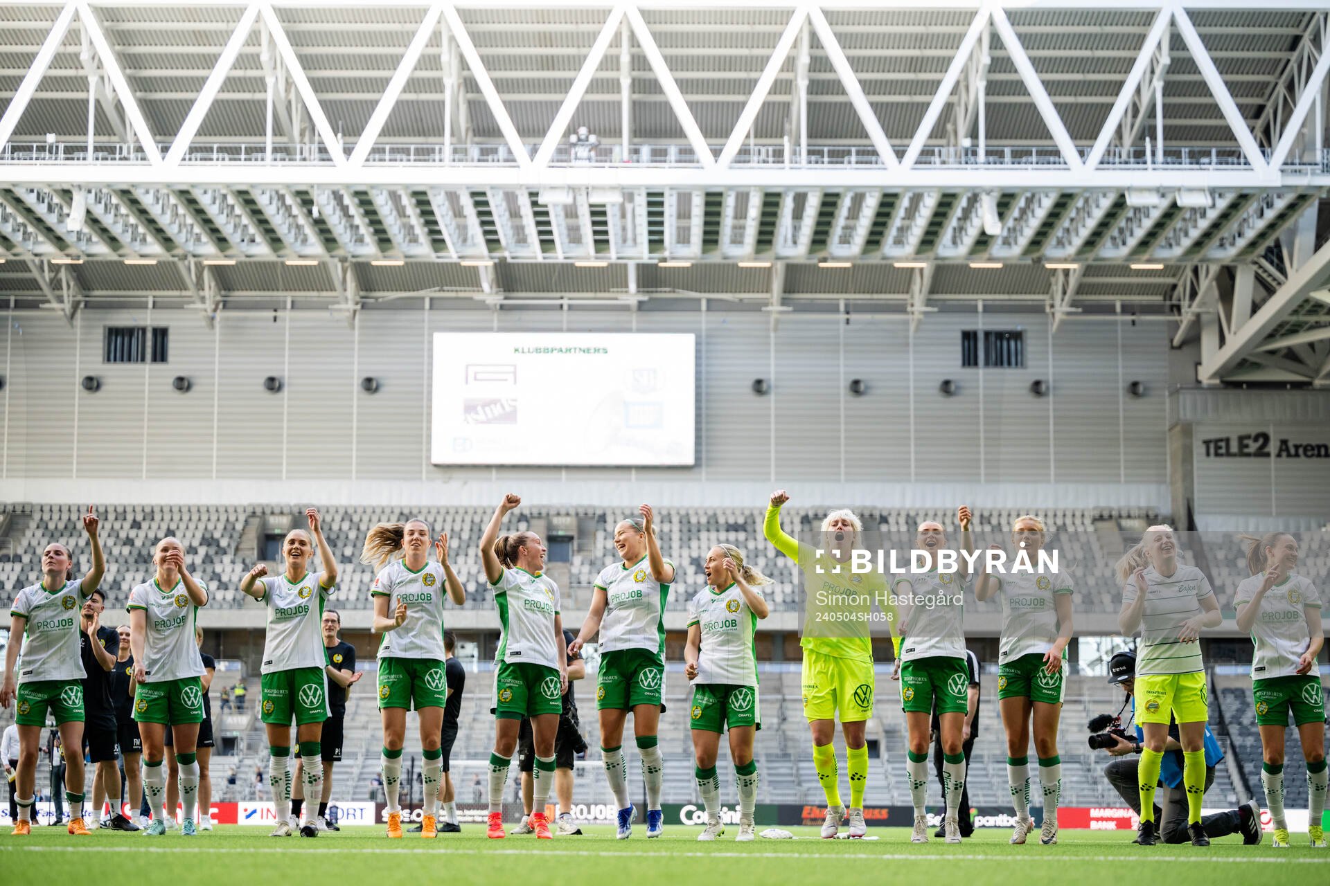 Hammarbys spelare jublar