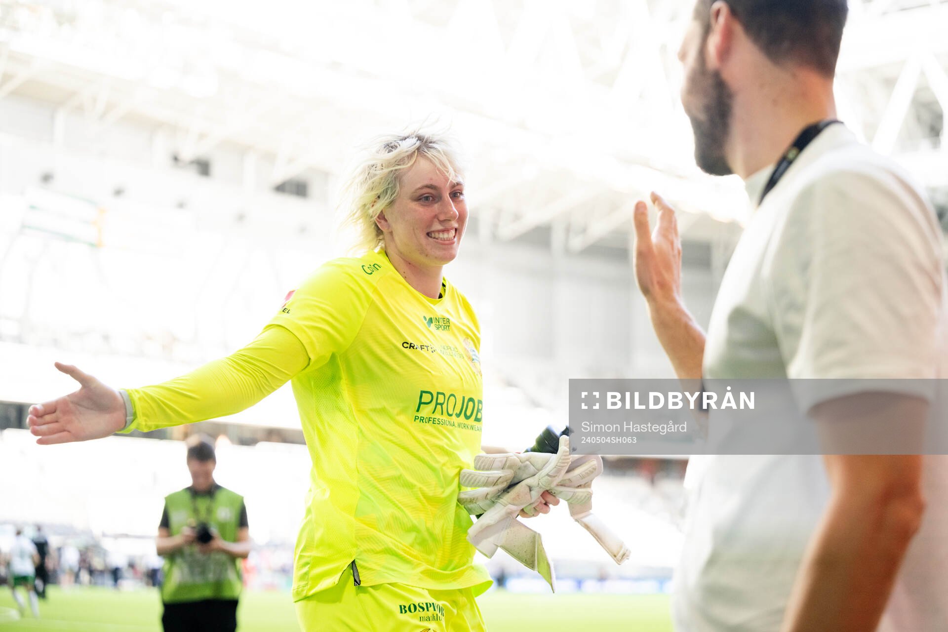 Hammarbys målvakt Moa Edrud jublar