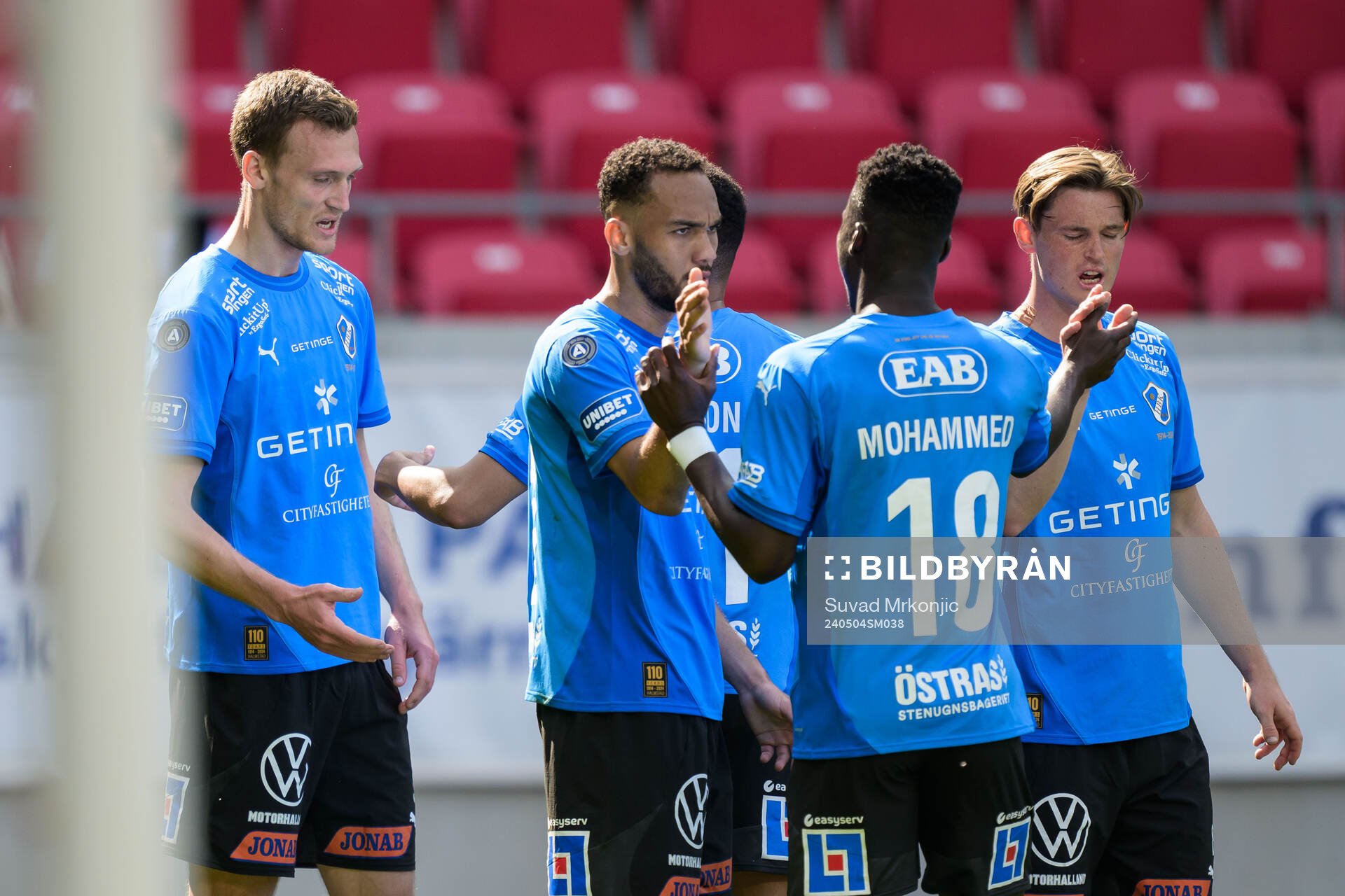 Halmstads Viktor Granath jublar