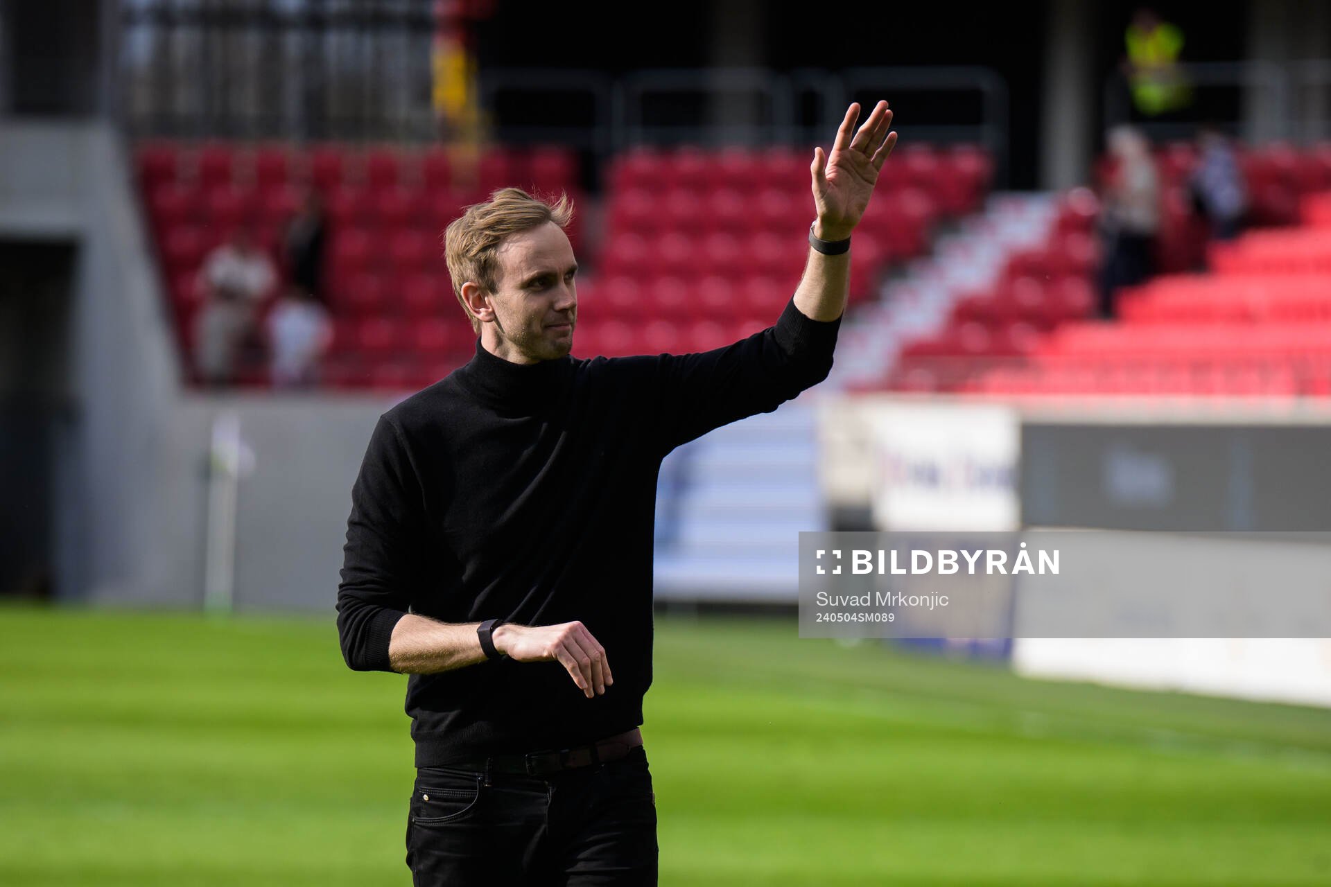 Kalmars tränare Henrik Jensen jublar