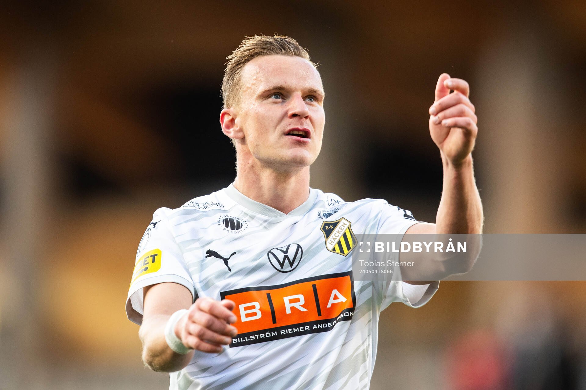 Häckens Marius Lode jublar efter fotbollsmatchen i Allsvenskan mellan Sirius och Häcken den 4 maj 2024 i Uppsala. 