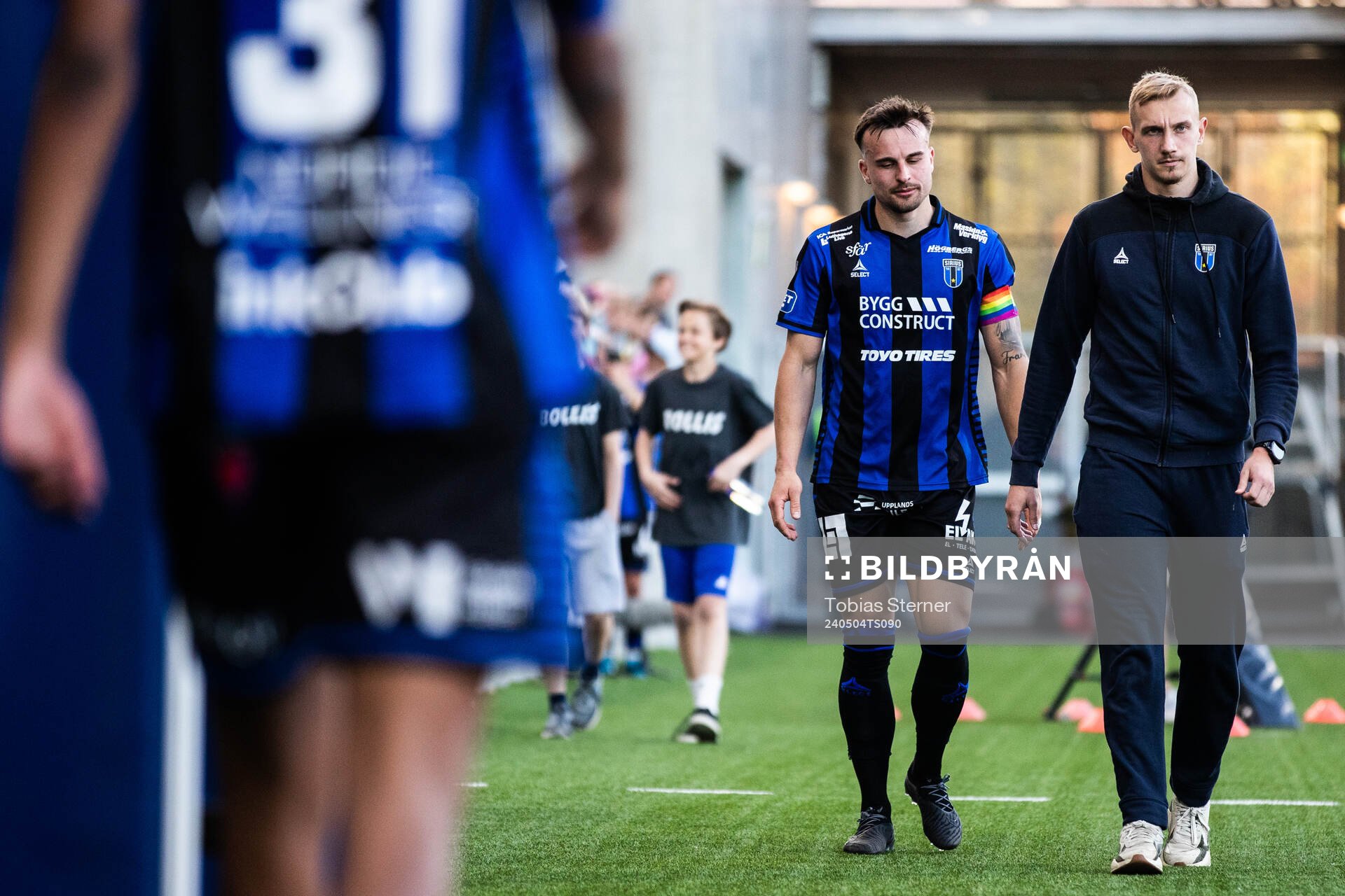 Sirius Henrik Castegren och Jakob Voelkerling Persson deppar