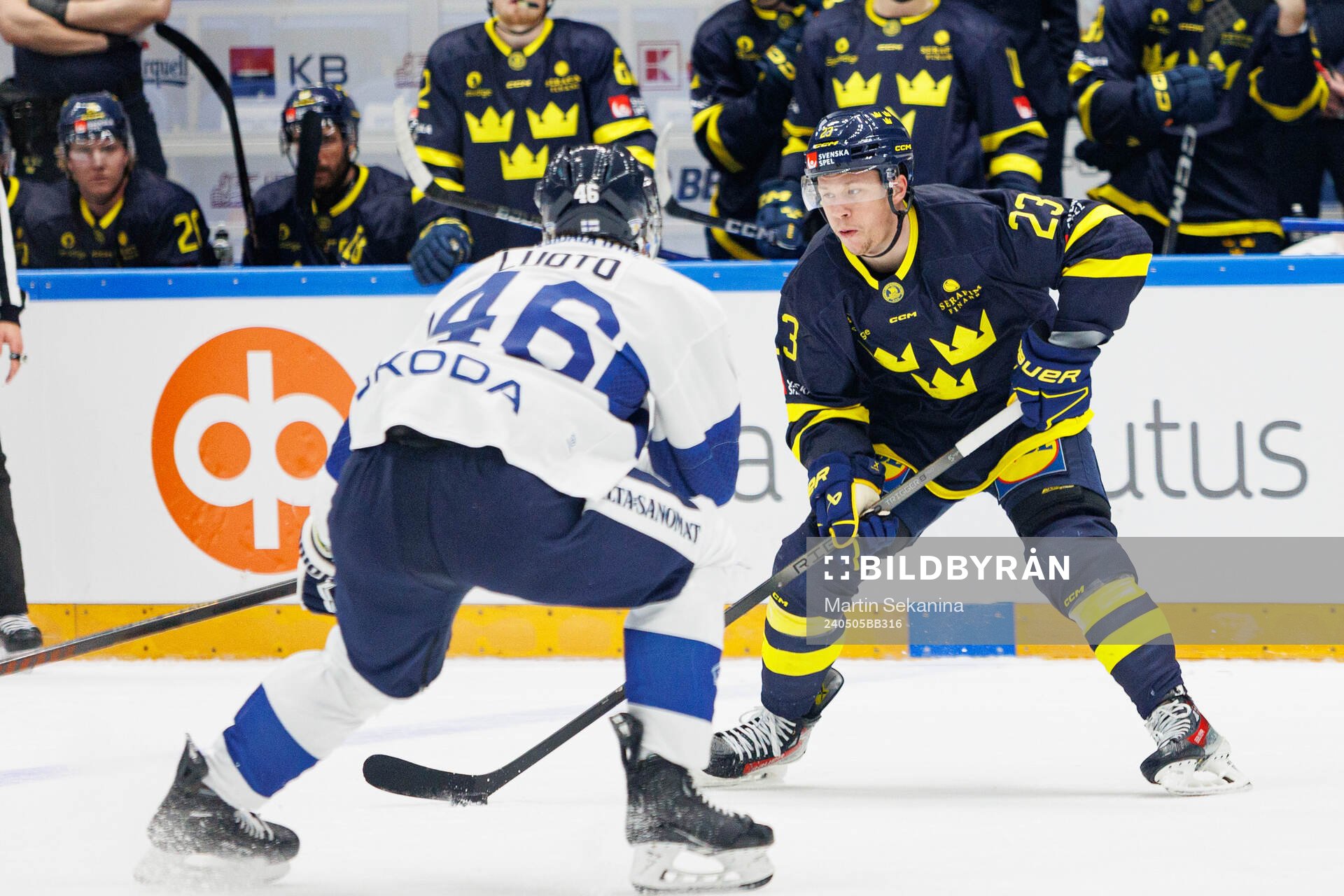 Lucas Raymond of Sweden and Joona Luota of Finland