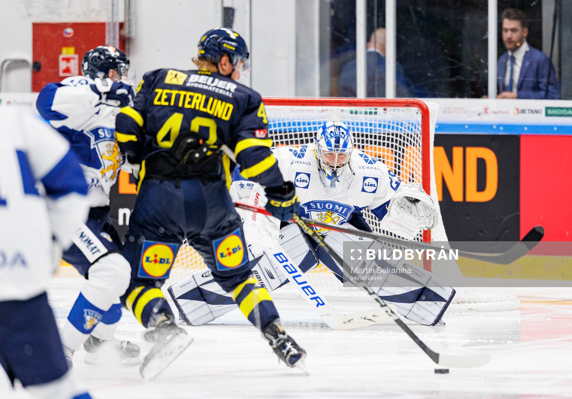 Goaltender Harri Säteri of Finland