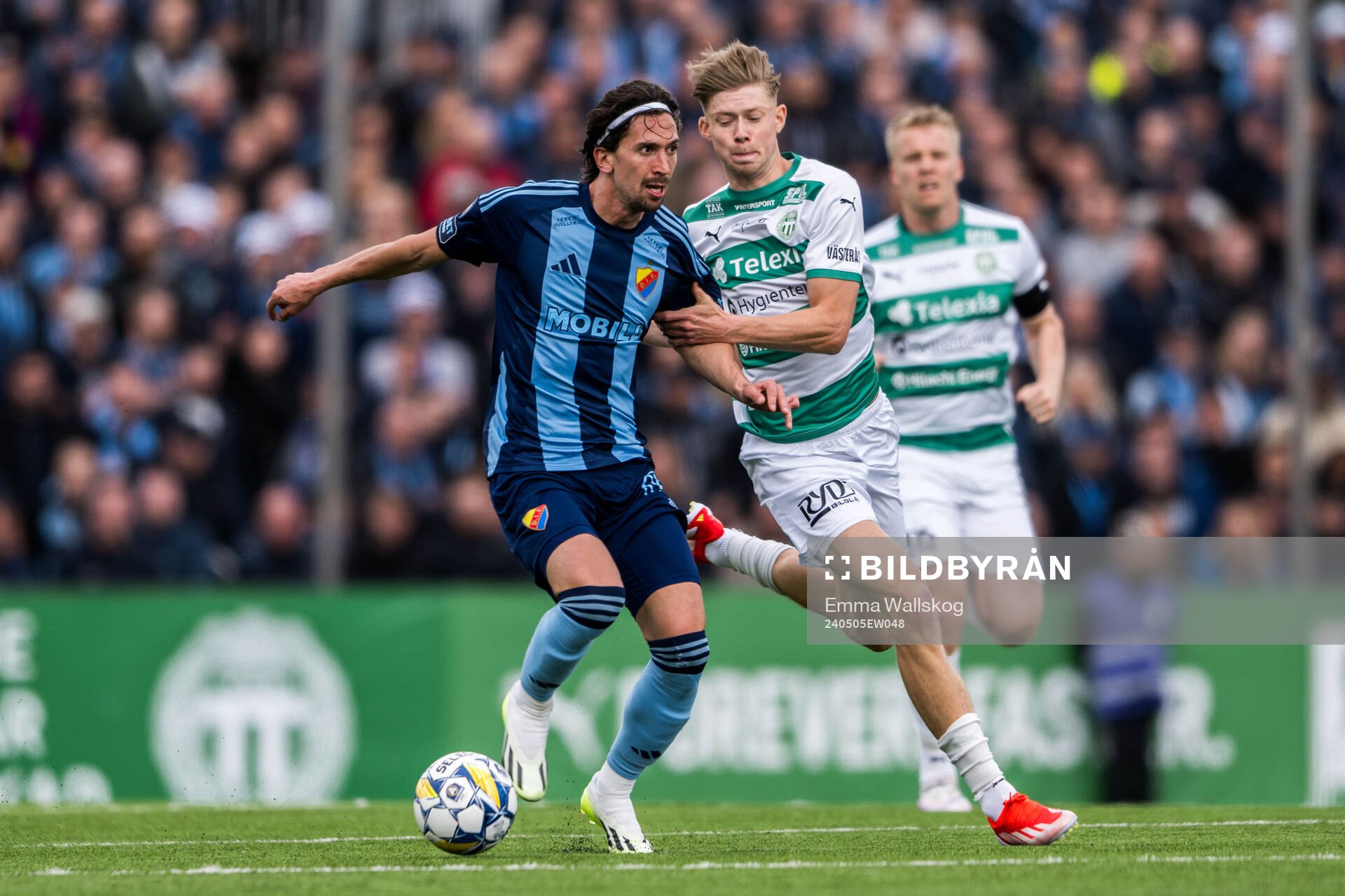 Djurgårdens Gustav Wikheim och Västerås Patric Åslund