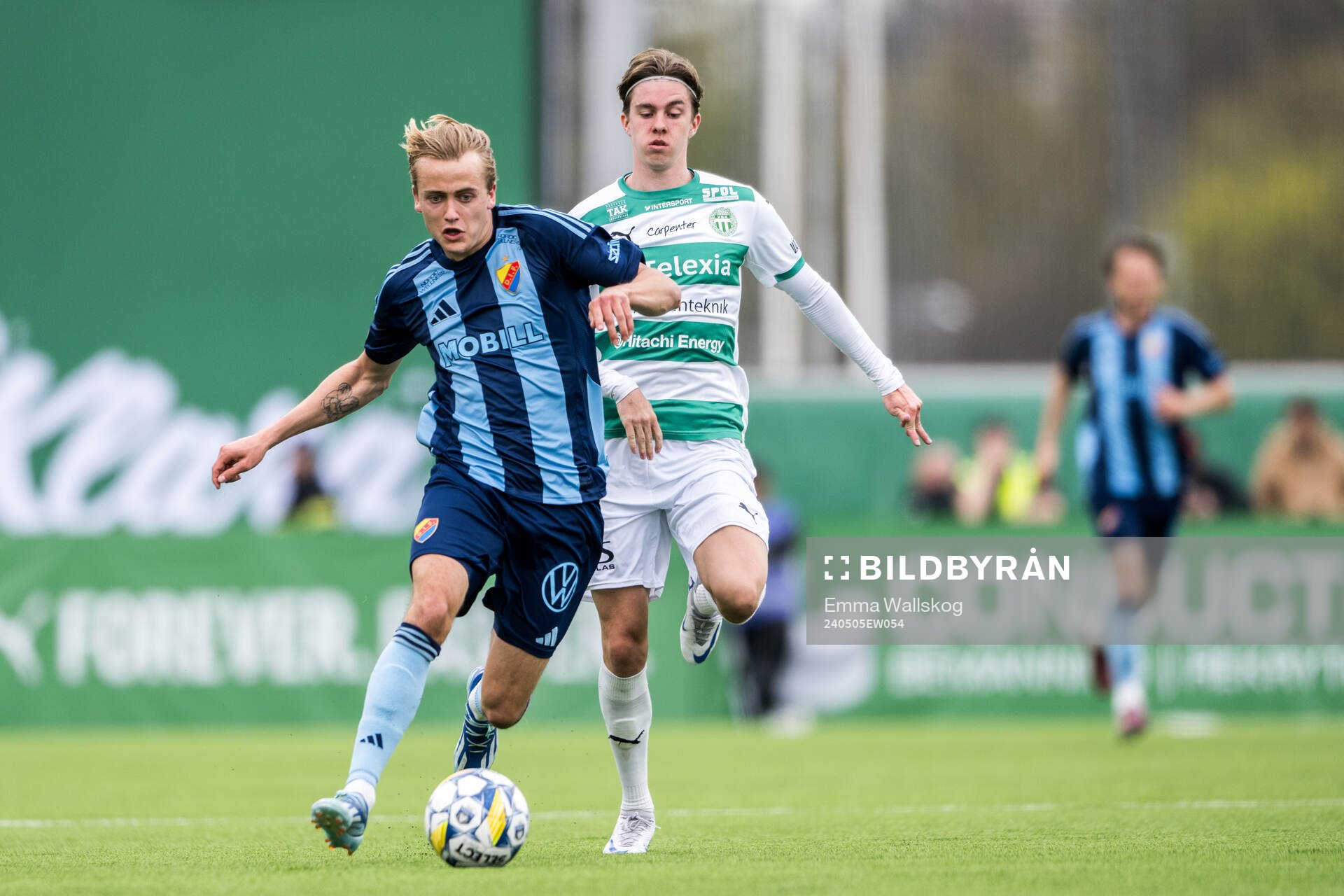 Djurgårdens Oskar Fallenius och Västerås Max Larsson