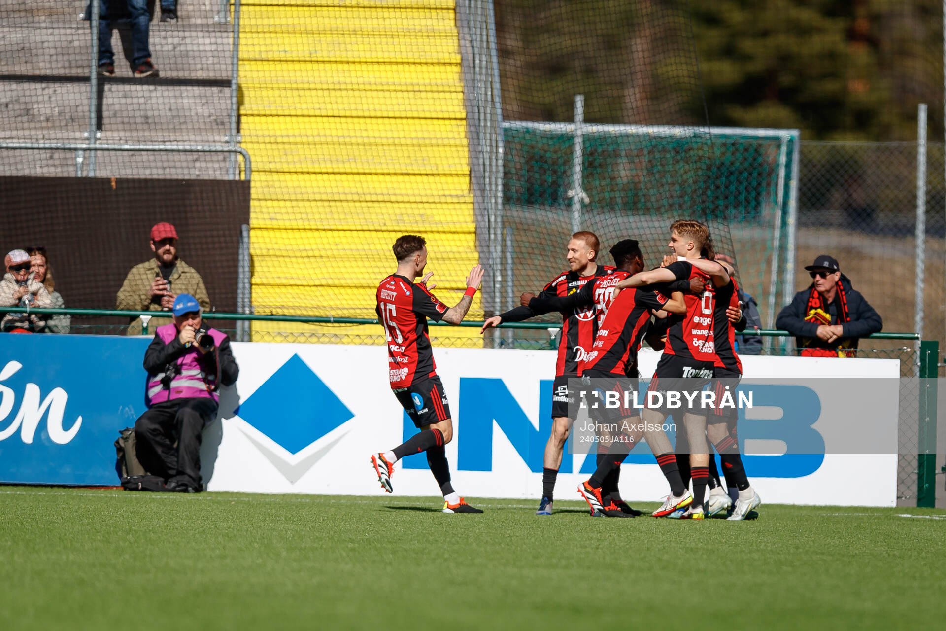 Östersunds Mykola Musolitin jublar