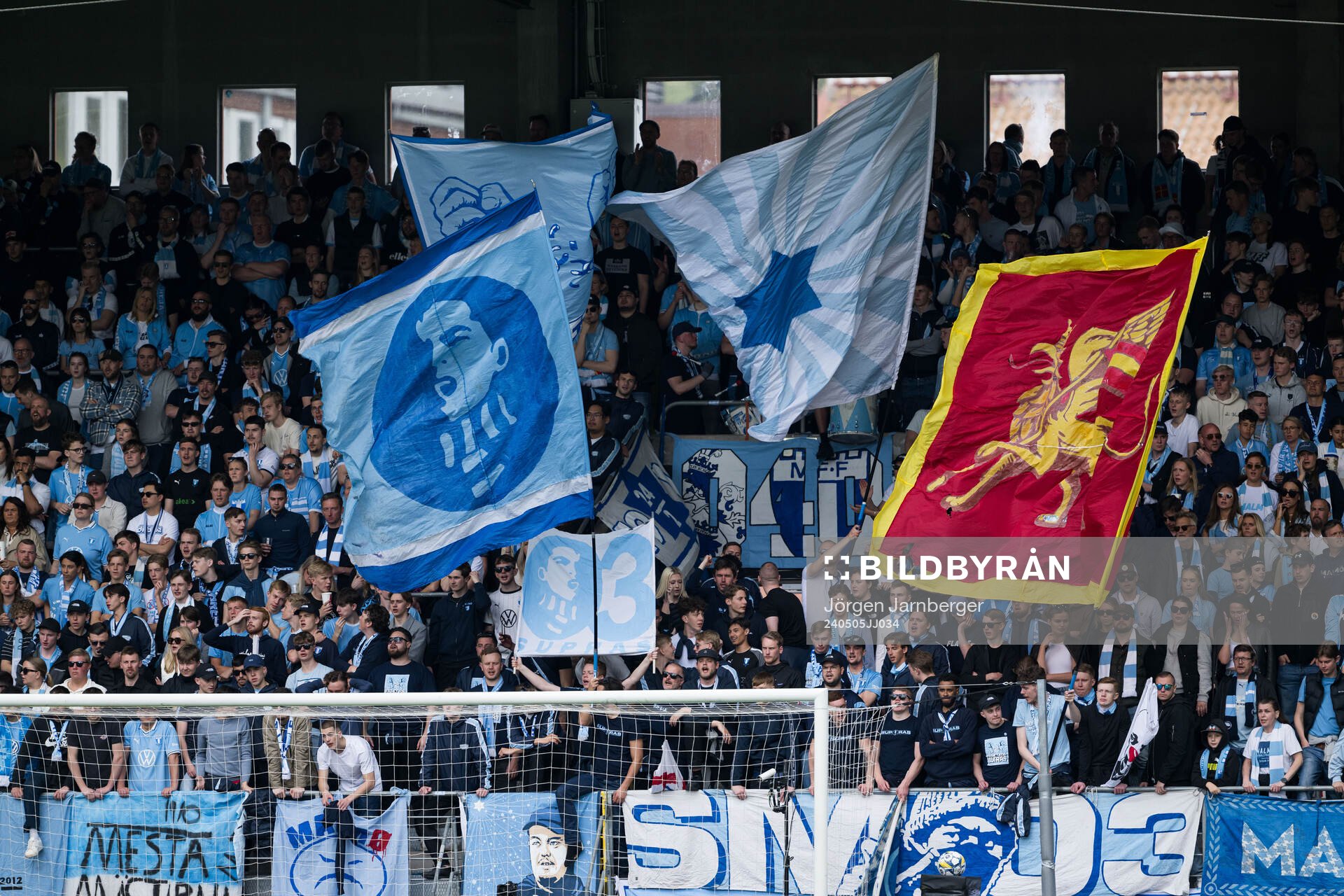 Malmö supporters på läktaren