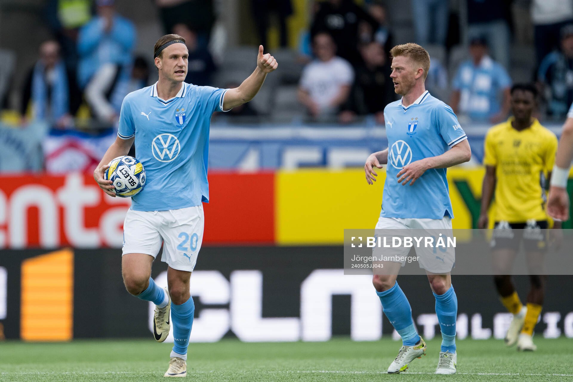 Malmö FFs Erik Botheim och Anders Christiansen jublar