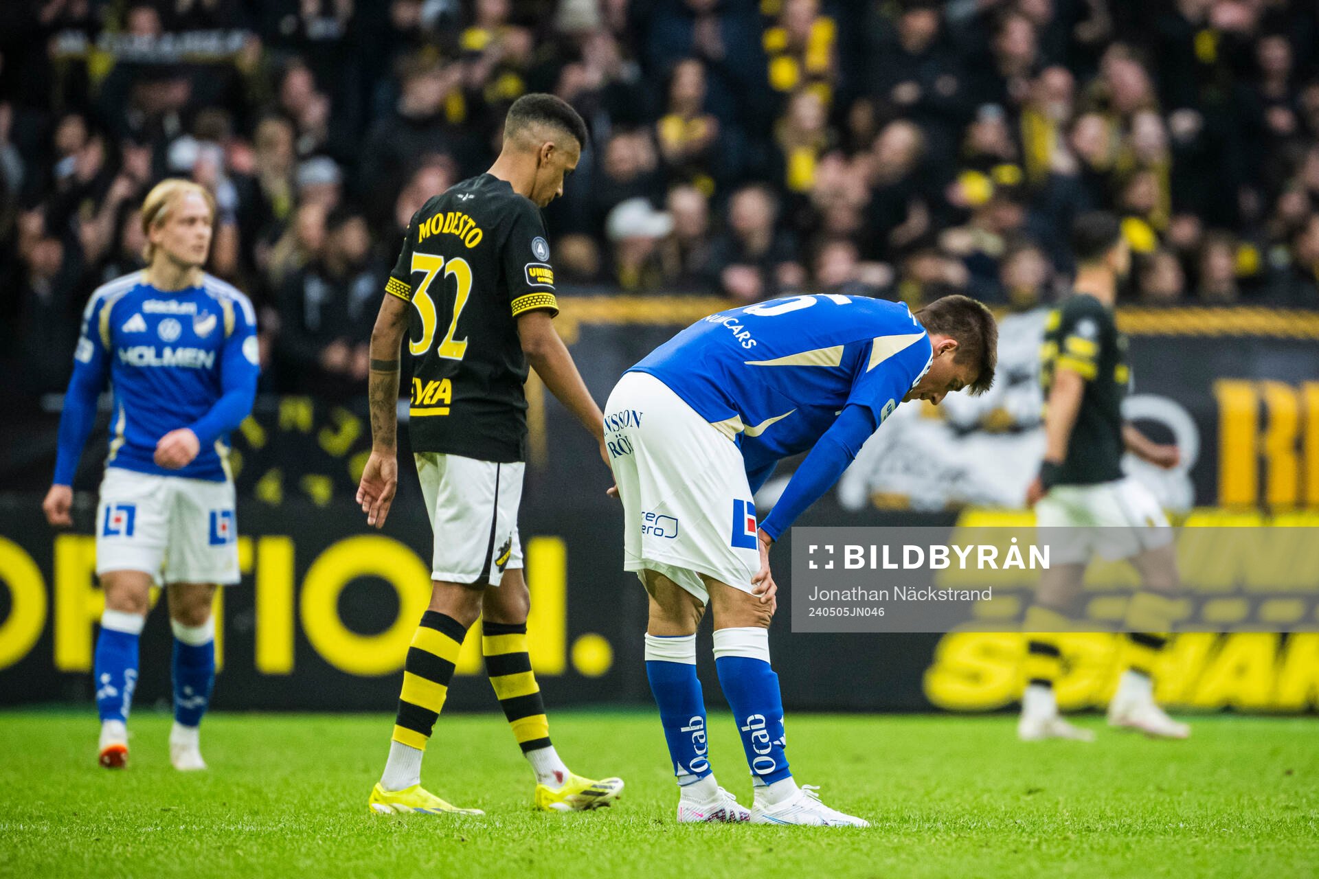 IFK Norrköpings Carl Björk deppar