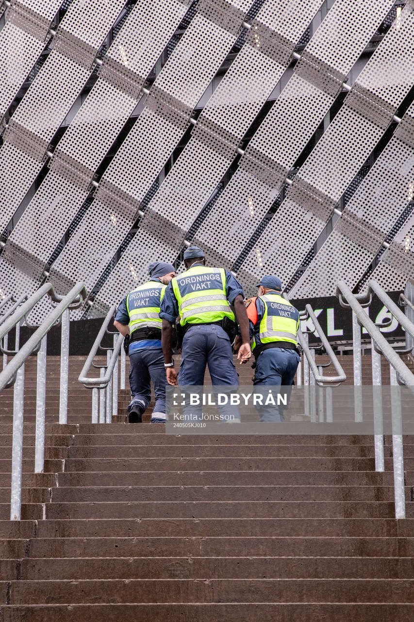 Ordningsvakter vid Tele2 Arena