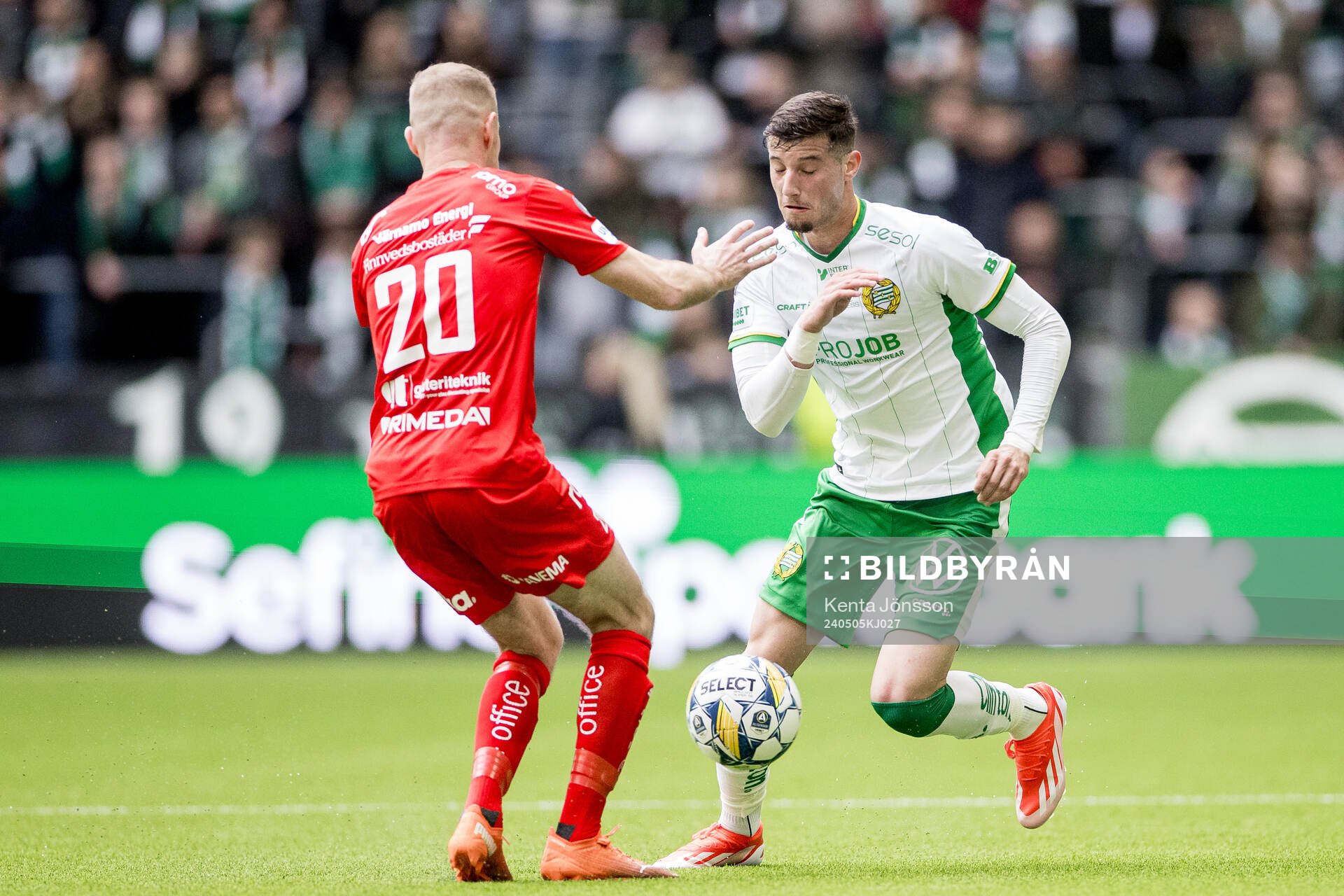 Hammarbys Viktor Dukanovic och Värnamos Freddy Winsth