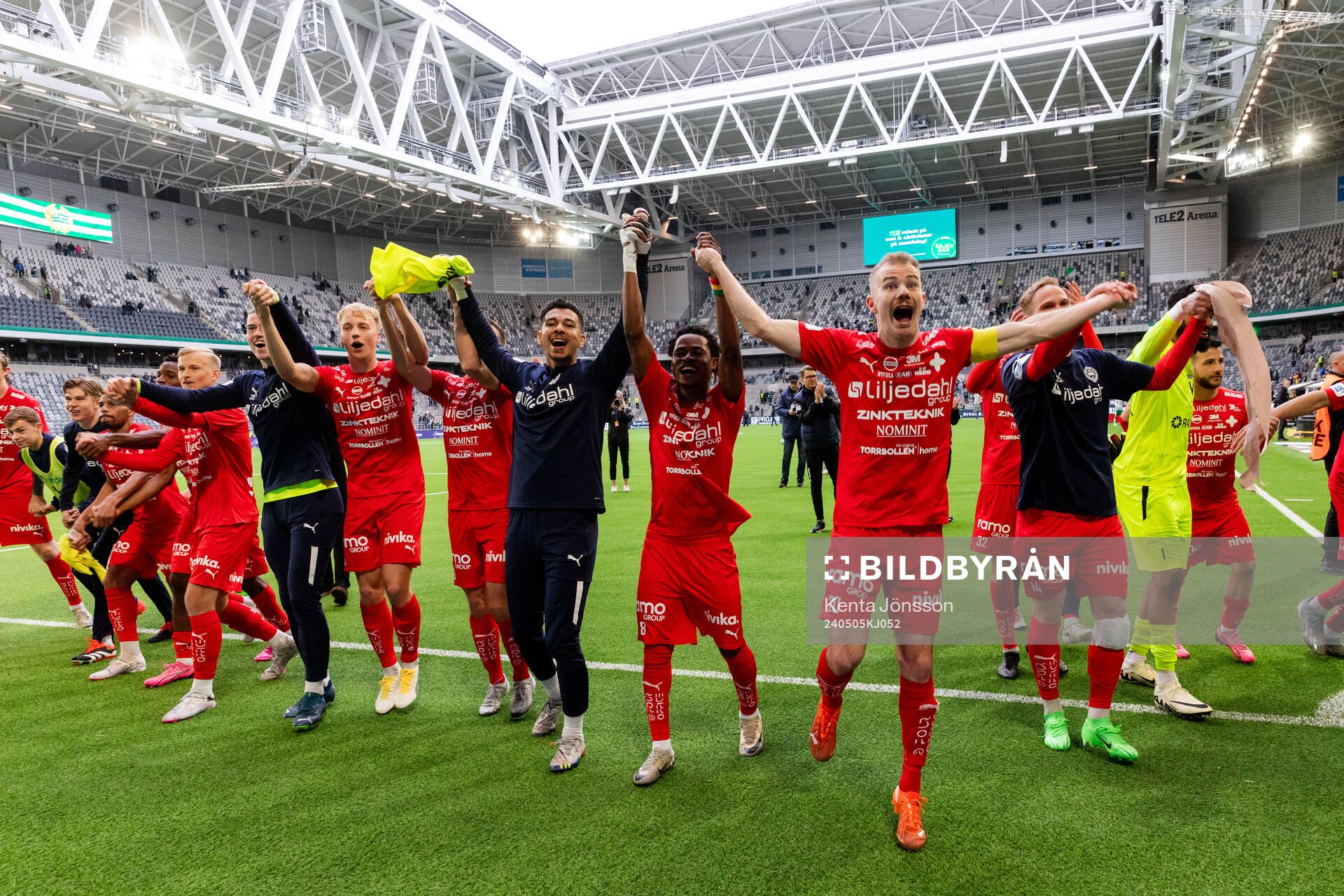 Värnamos Freddy Winsth jublar