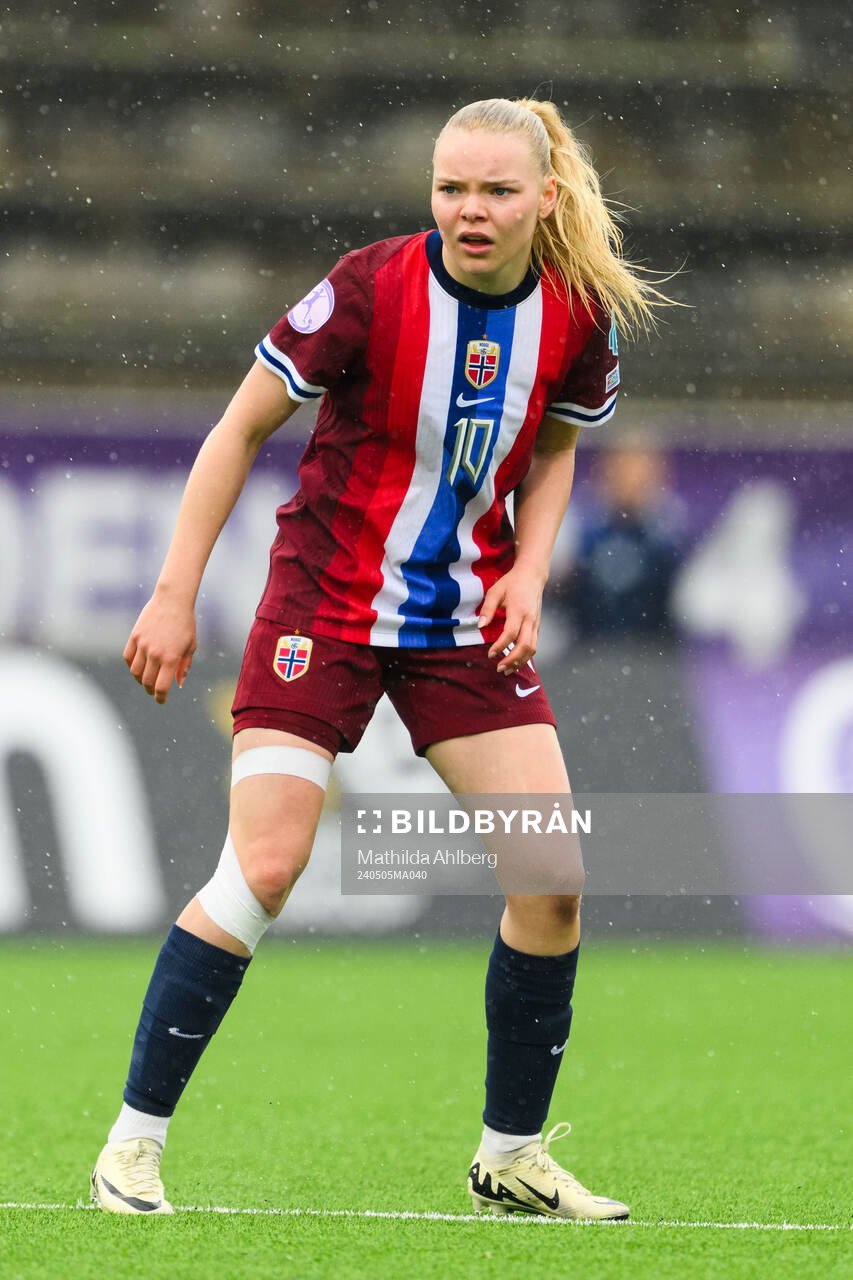 Anny Kerim-Lindland of Norway