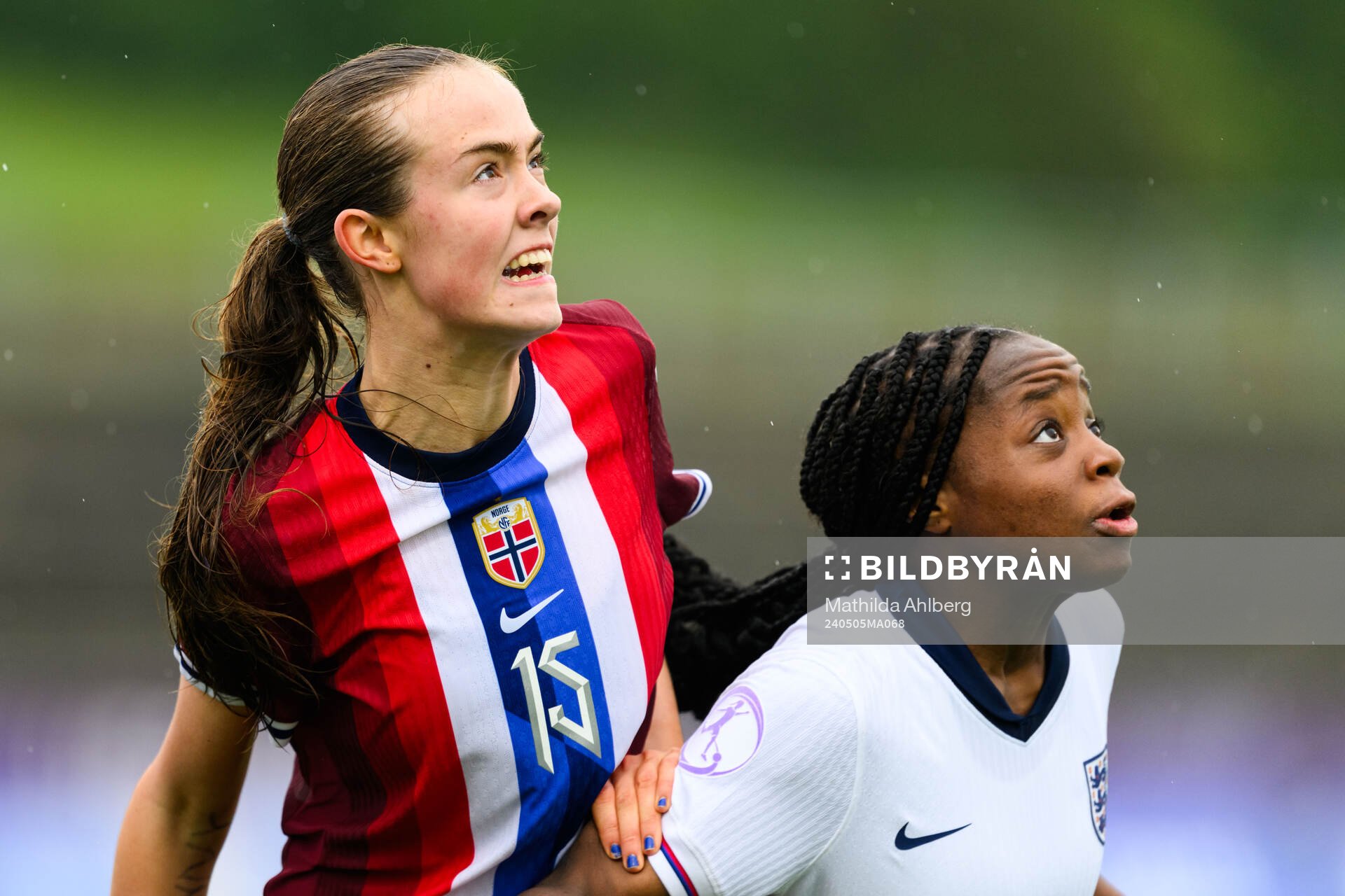 Elle Ulstein of Norway and Jane Oboavwoduo of England during the UEFA Under-17 match between England and Norway on May 5, 2024 in Lund.