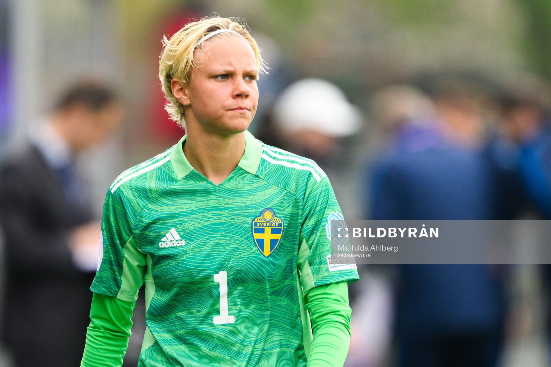 Goalkeeper Saga Andersson of Sweden