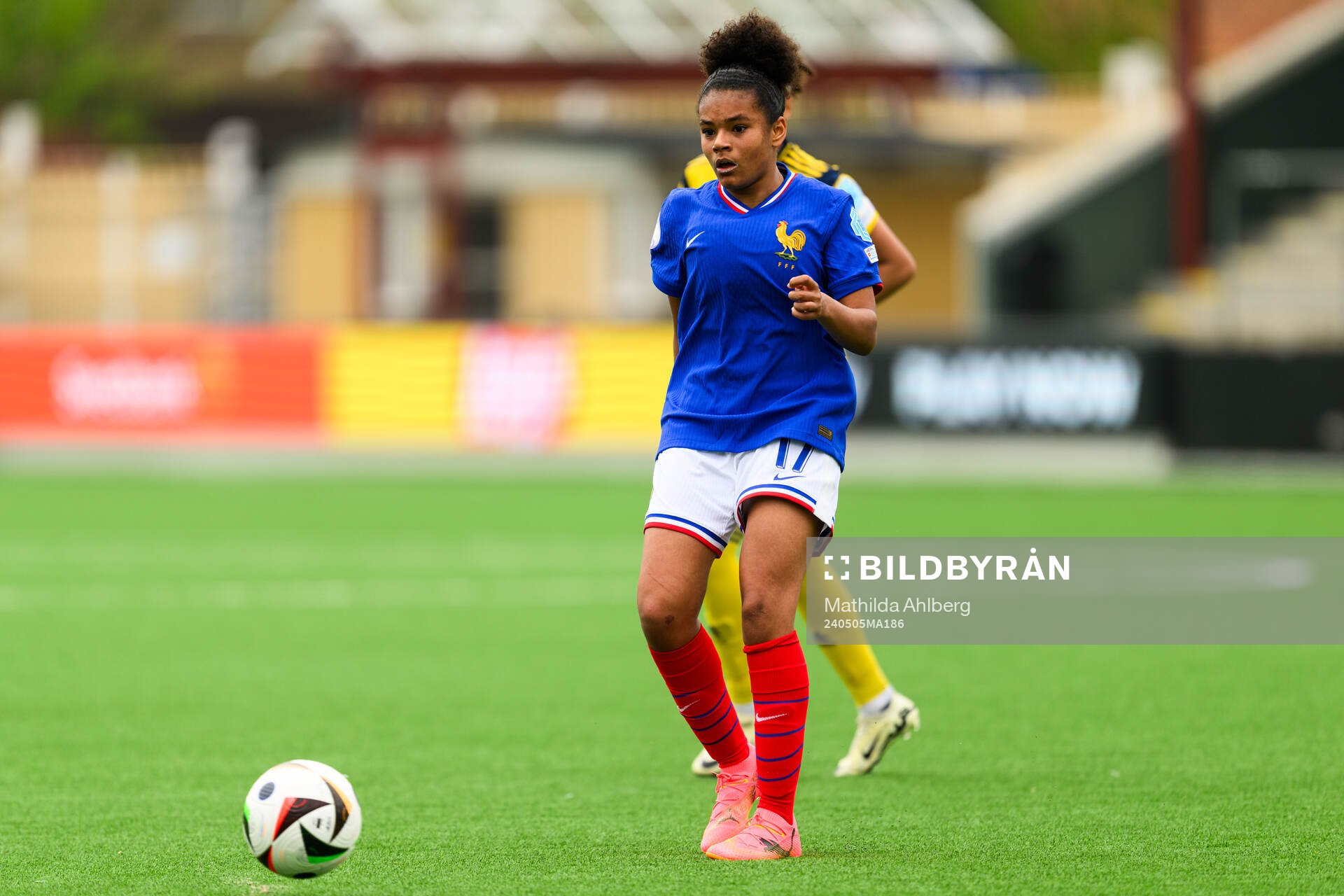 Kenza Roche Dufour of France