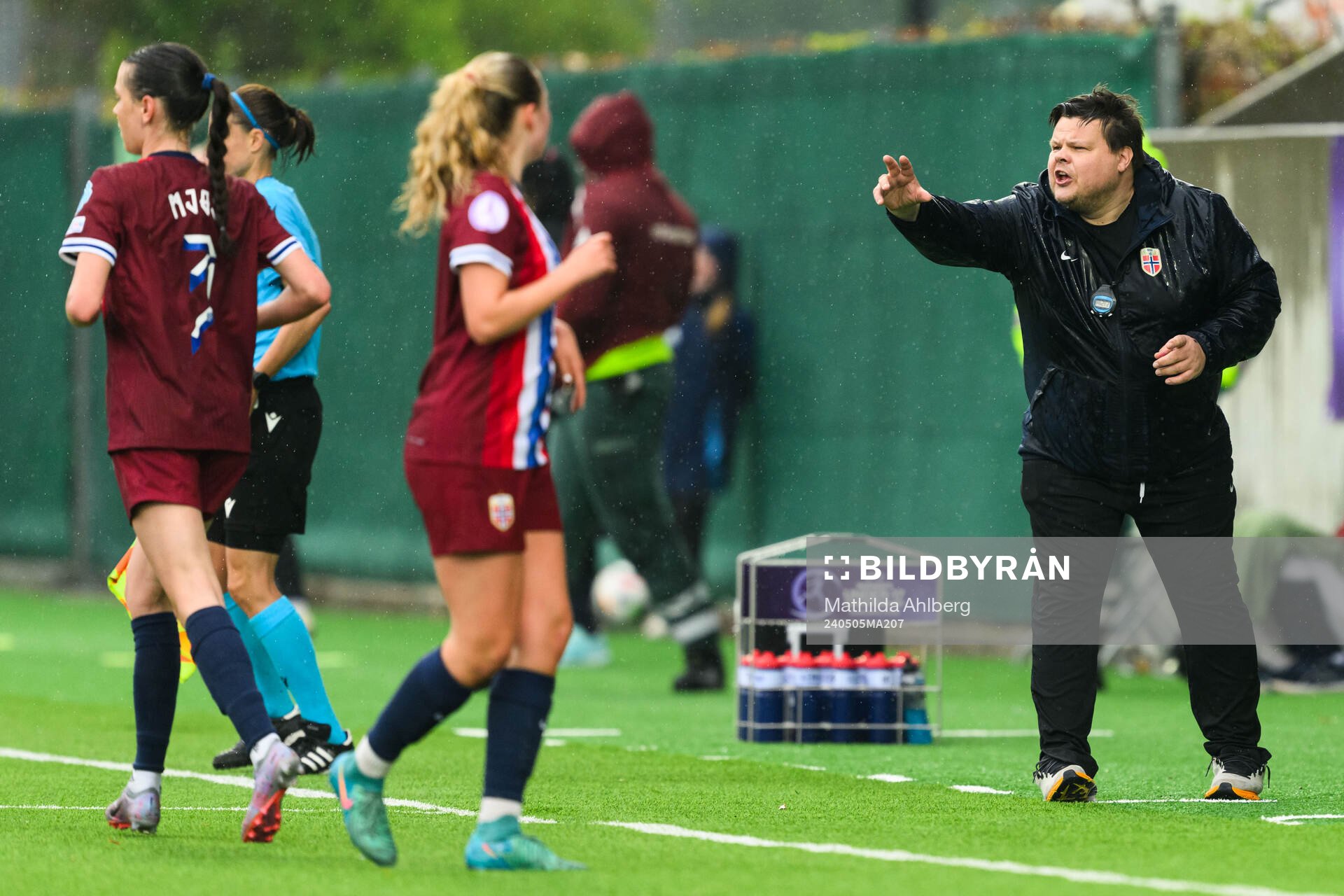 Head coach Børje Sørensen of Norway