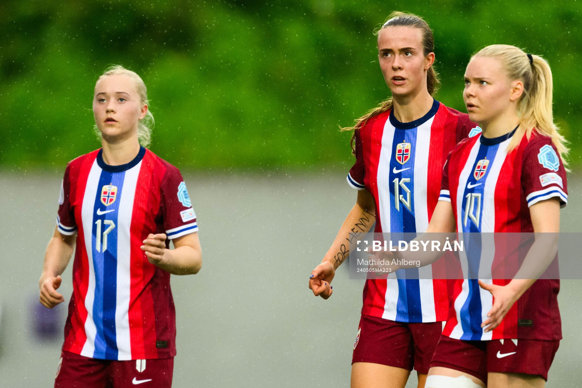 Tommine Enger, Elle Ulstein and Anny Kerim-Lindland of