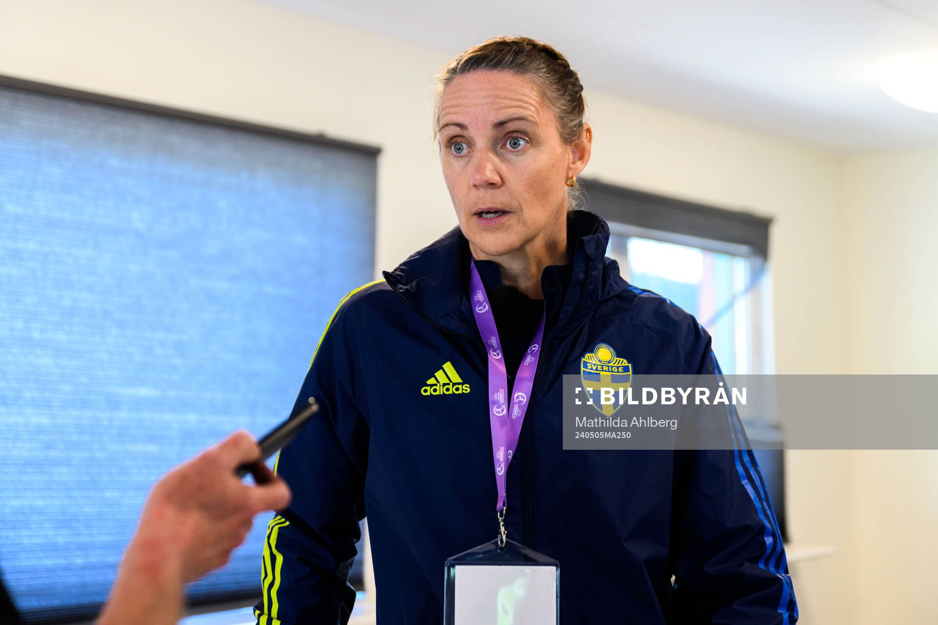 Head coach Lovisa Delby of Sweden