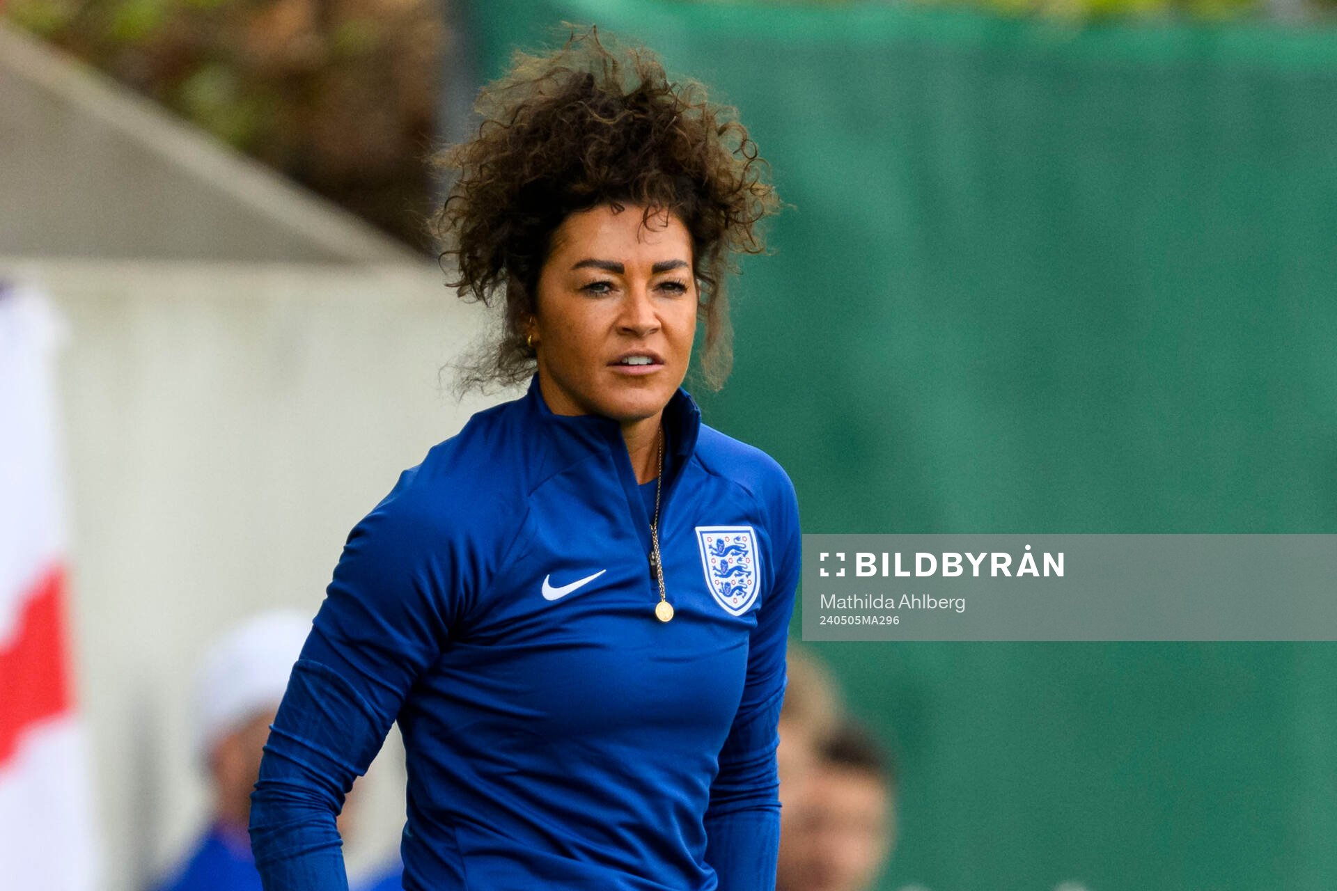 Head coach Natalie Henderson of England