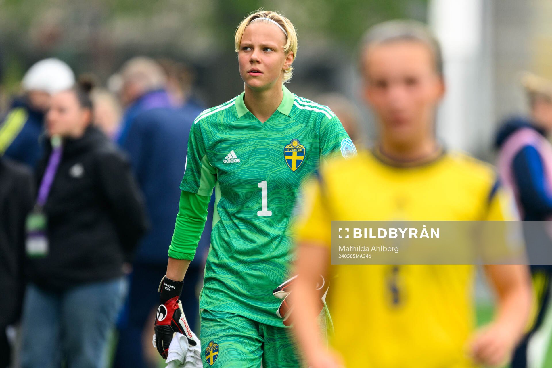 Goalkeeper Saga Andersson of Sweden