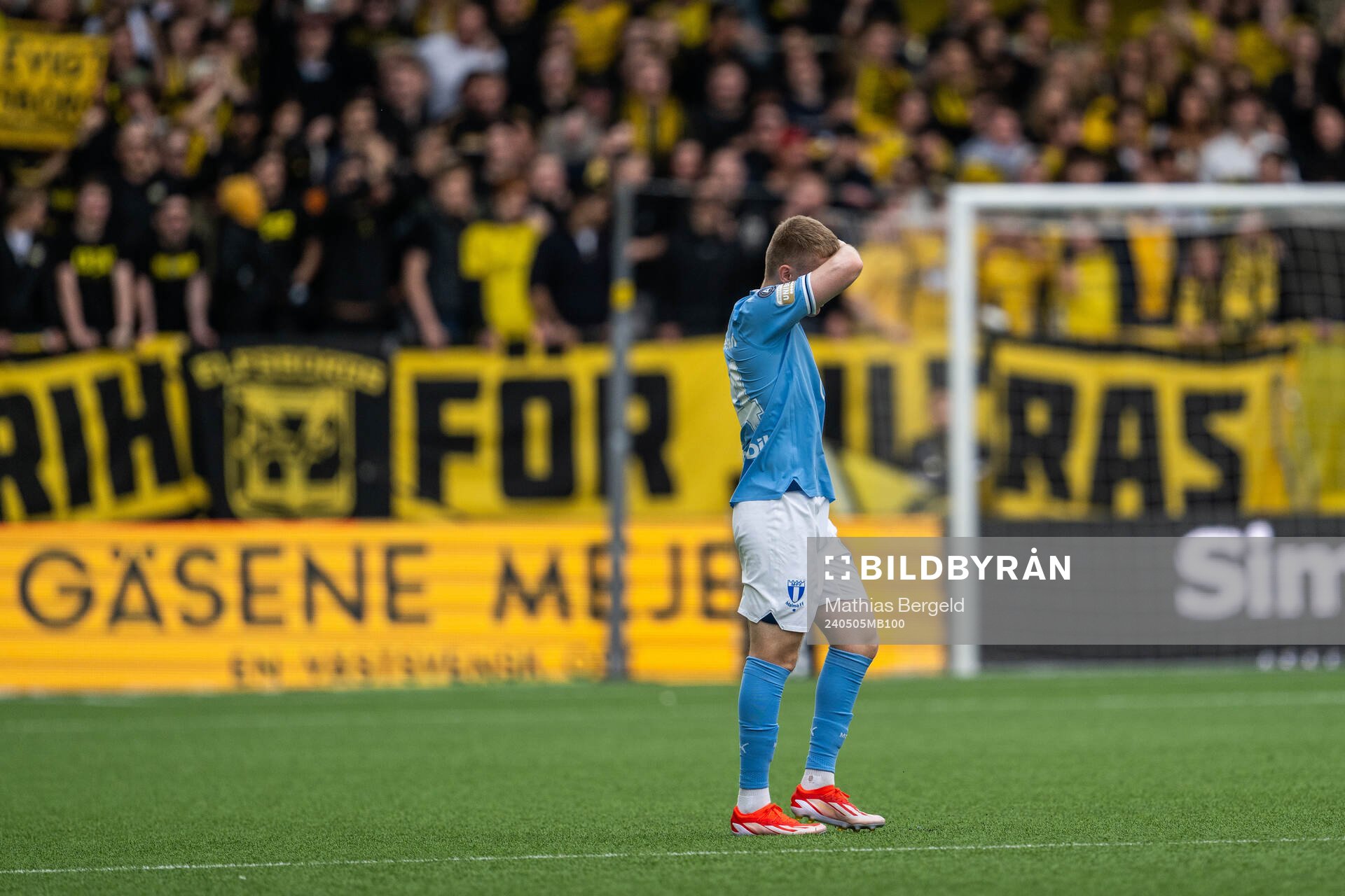 Malmö FFs Sebastian Jörgensen deppar
