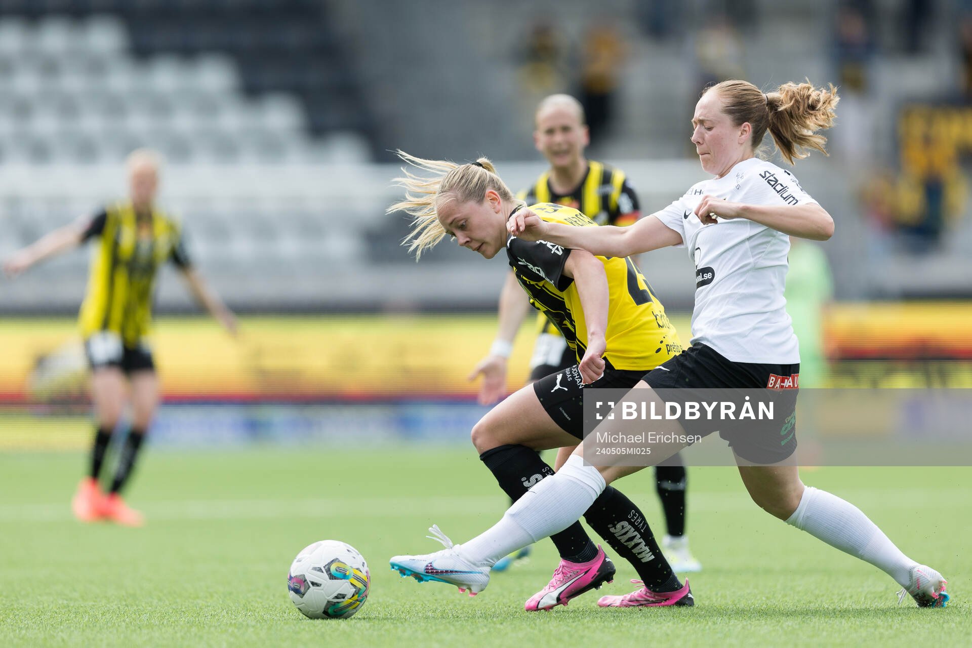 Häckens Alice Bergström och Brommapojkarnas Alice Ahlberg