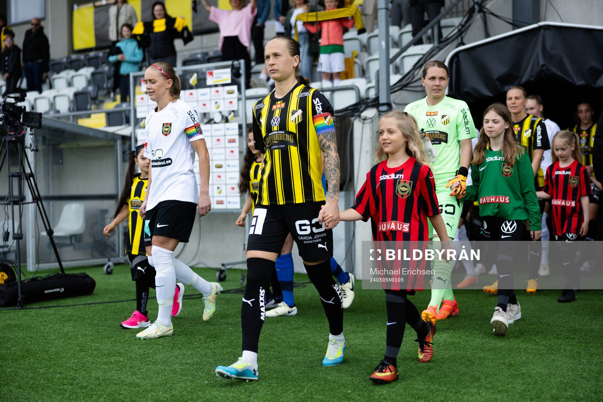 Häckens Filippa Curmark innan fotbollsmatchen i