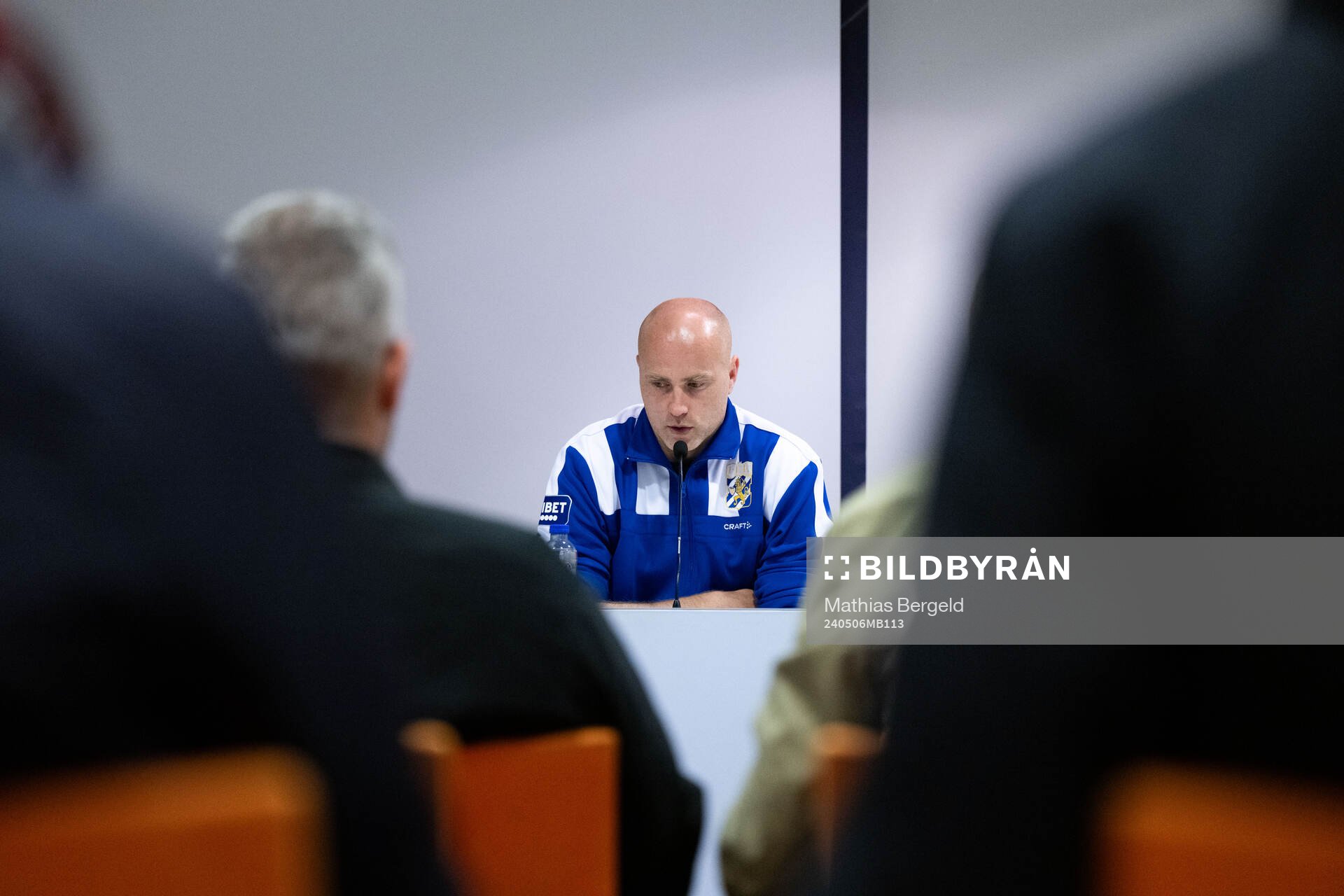 IFK Göteborgs tränare Jens Berthel Askou deppar på