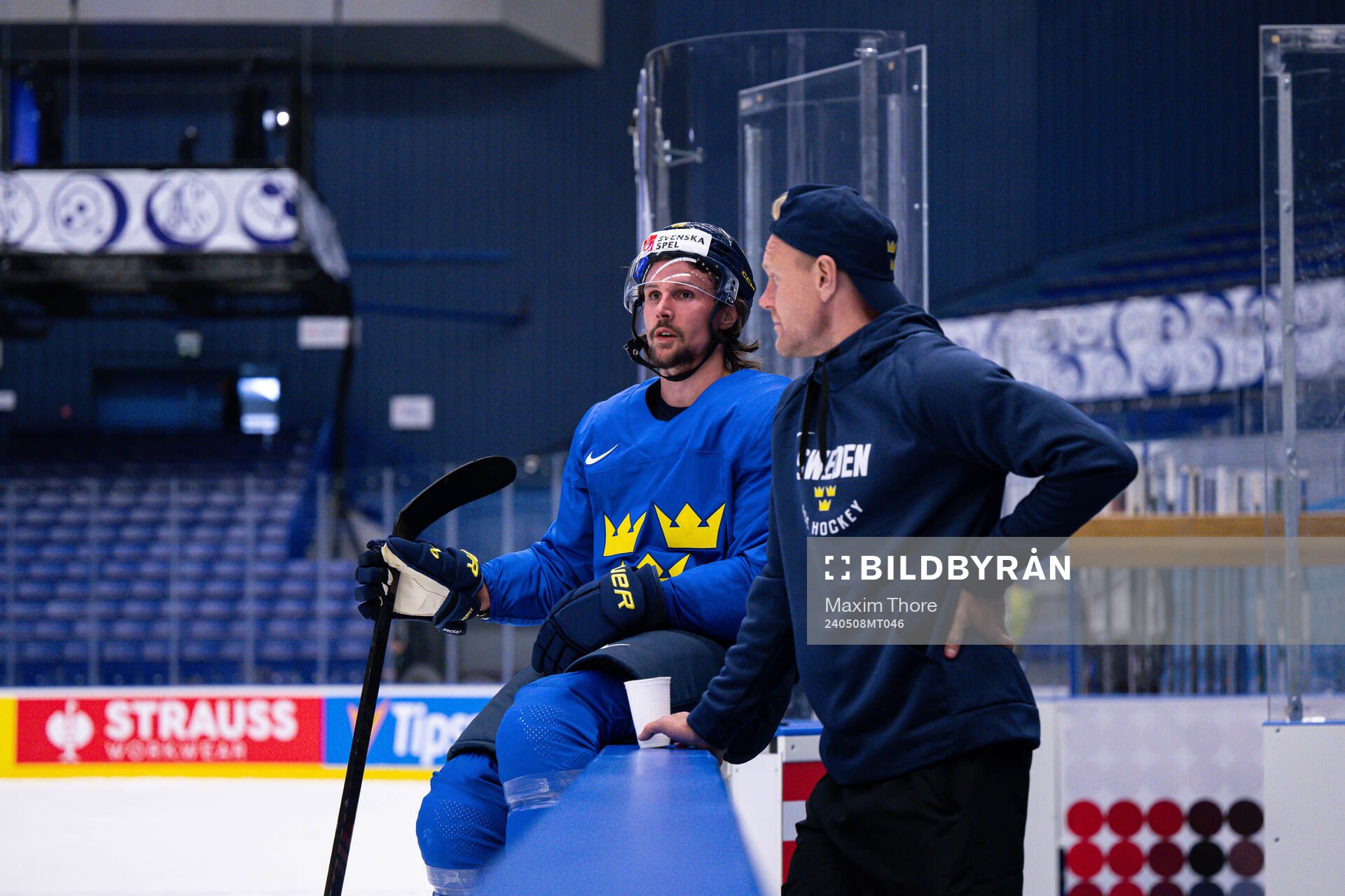 Erik Karlsson and assistant general manager Patric