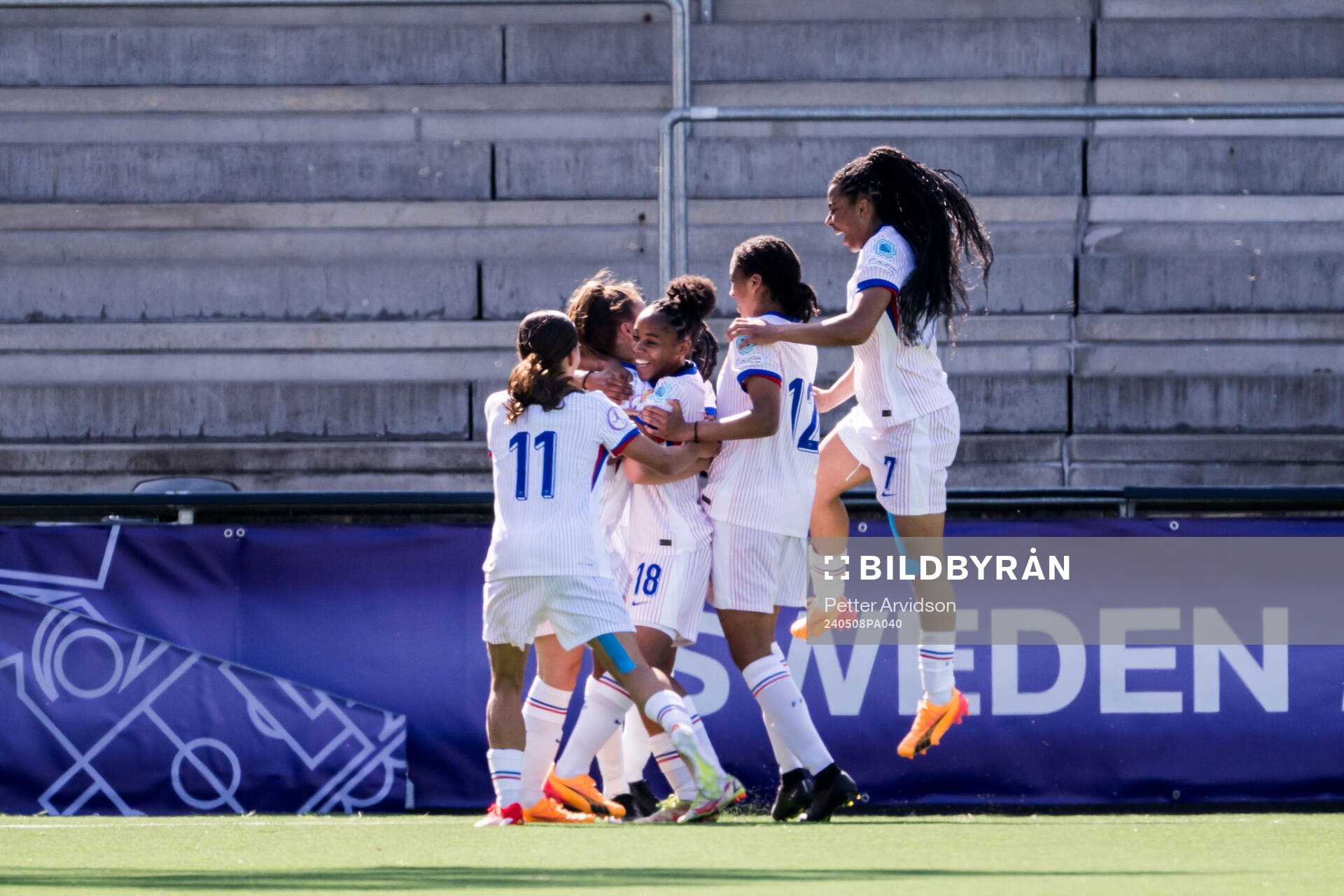 Lina Gay of France celebrates