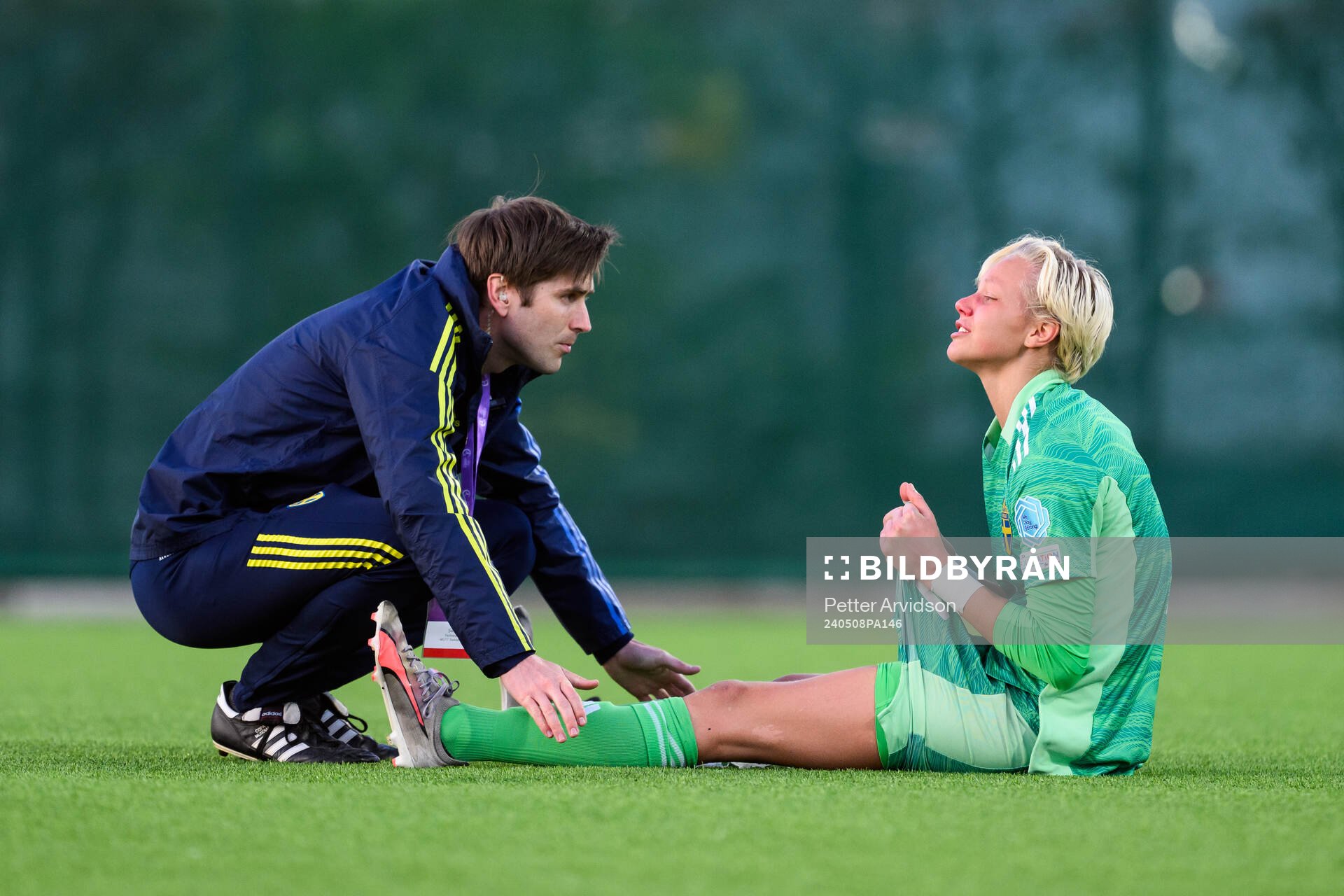 goalkeeper Saga Andersson of Sweden looks dejected