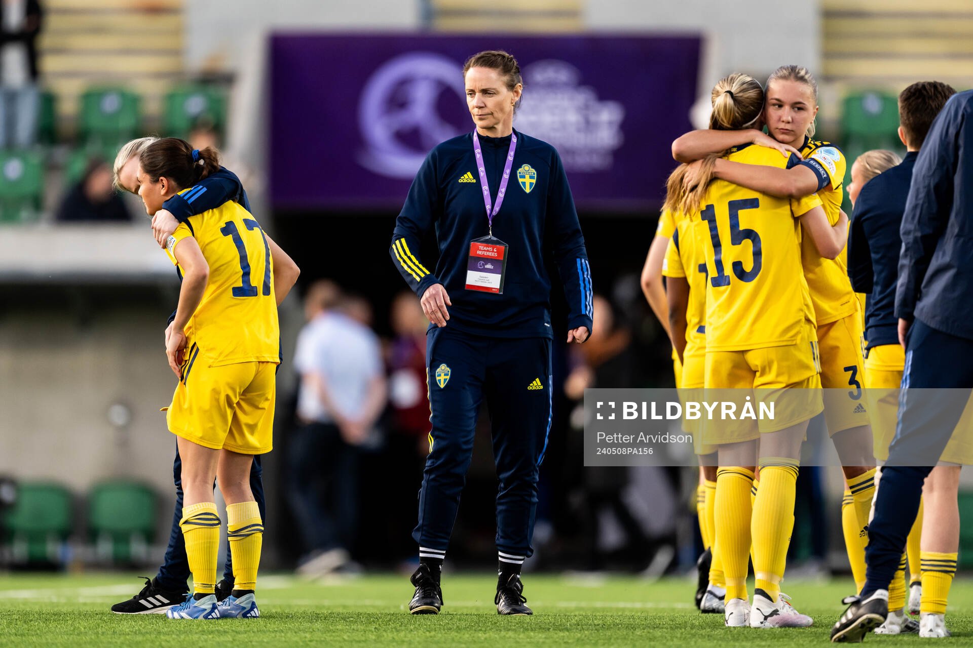 Head coach Lovisa Delby of Sweden