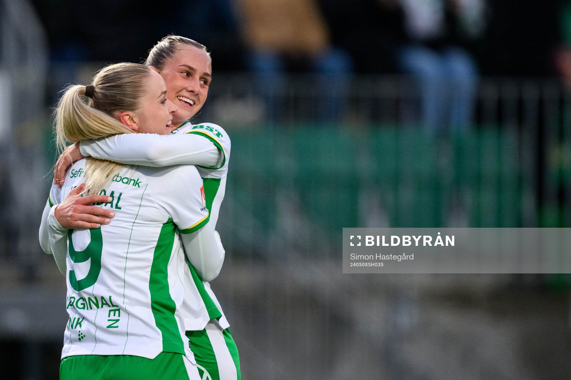 Hammarbys Anna Jøsendal och Ellen Wangerheim jublar