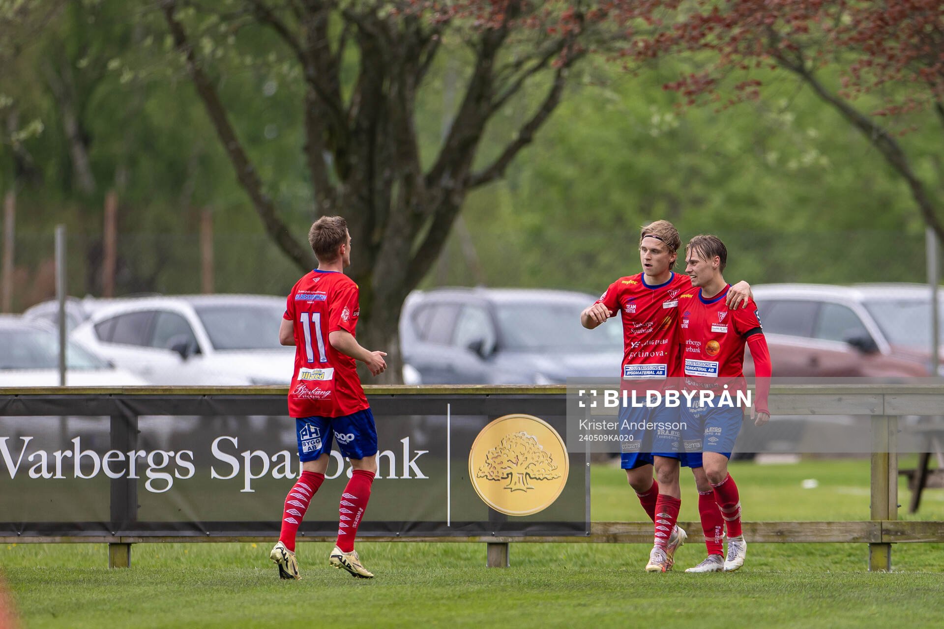 Tvååkers William Nilsson och Felix Gustafsson jublar