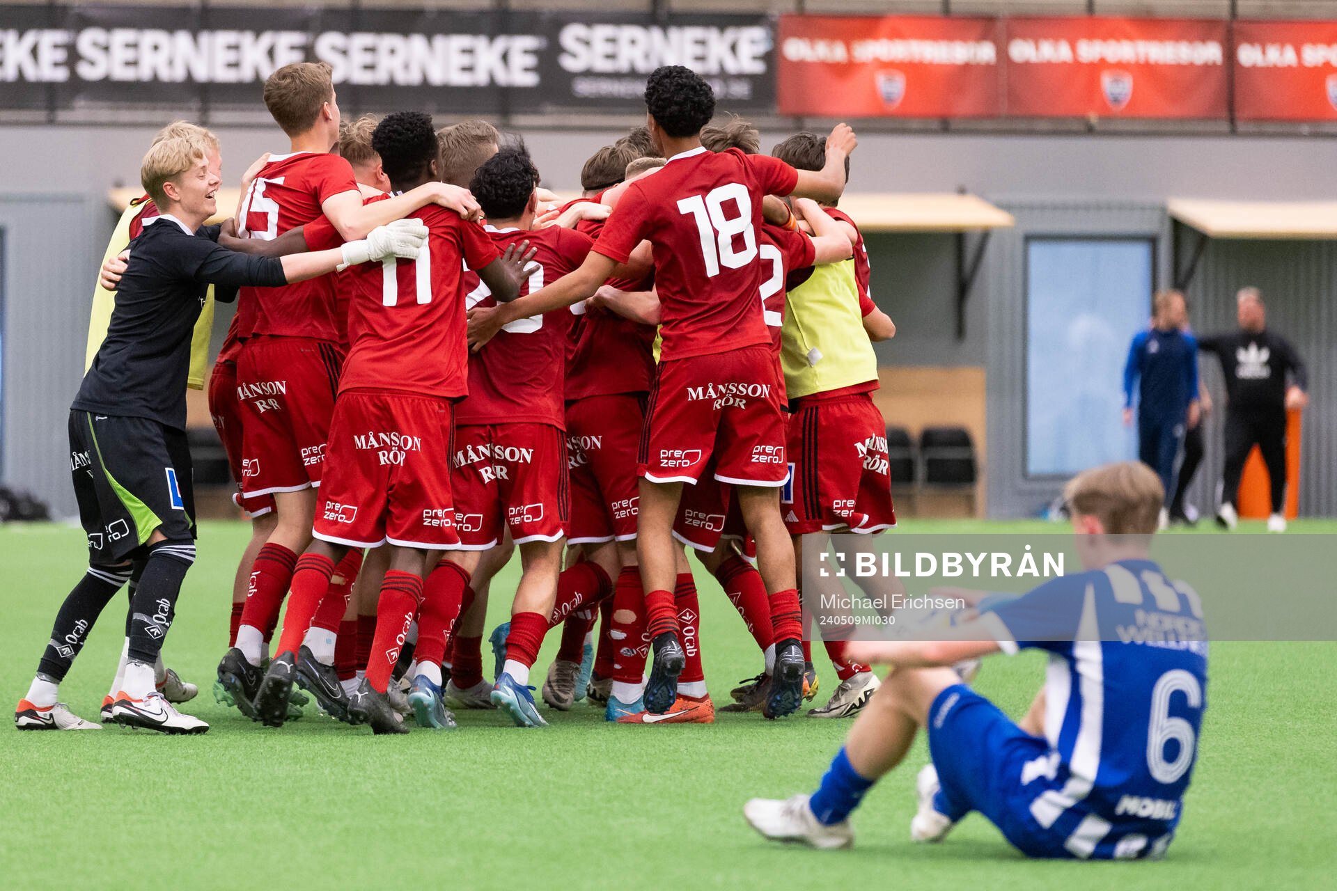 IFK Norrköpings spelare jublar