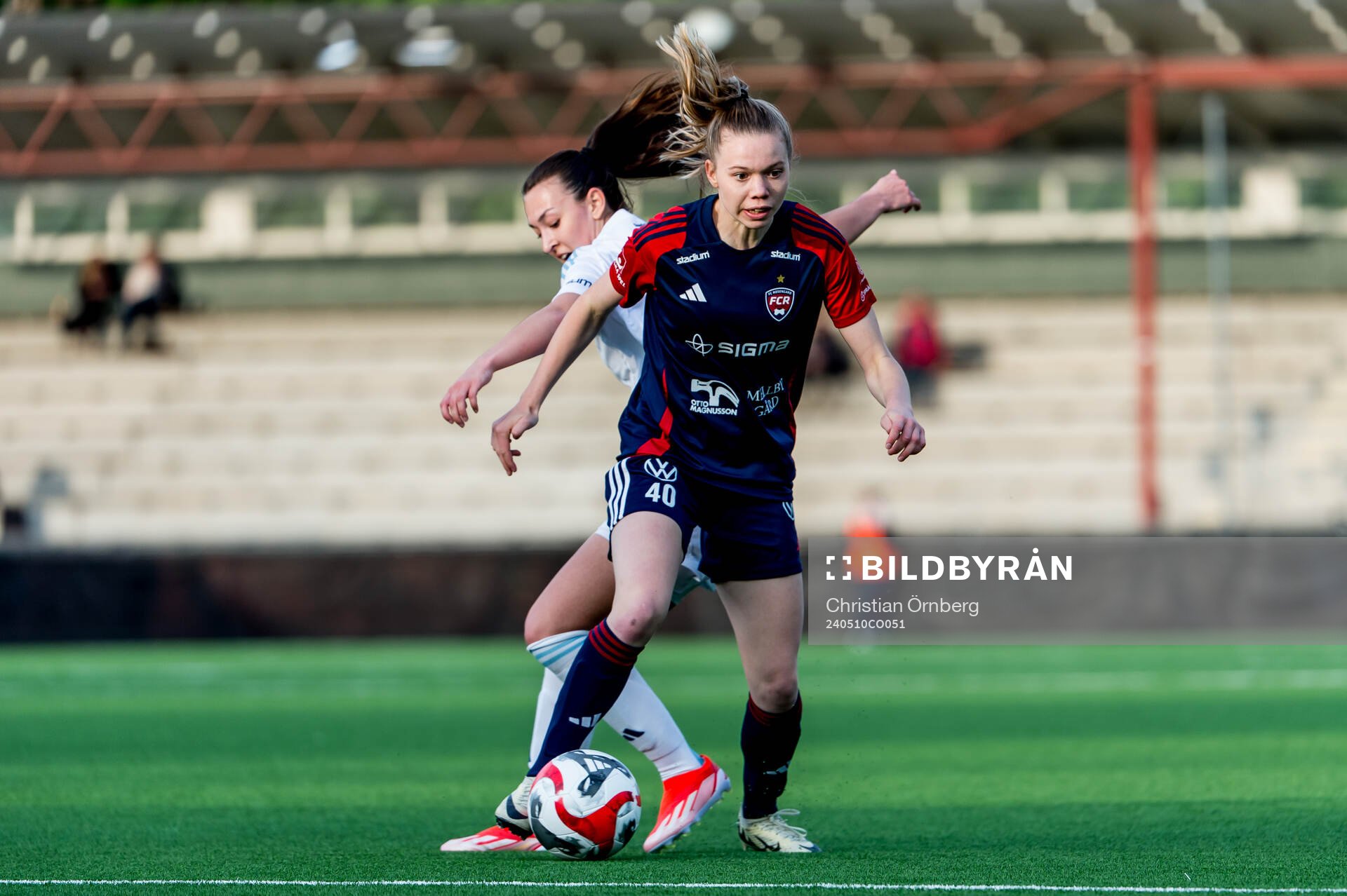 FC Rosengårds Bea Sprung och Djurgårdens Lucia Duras