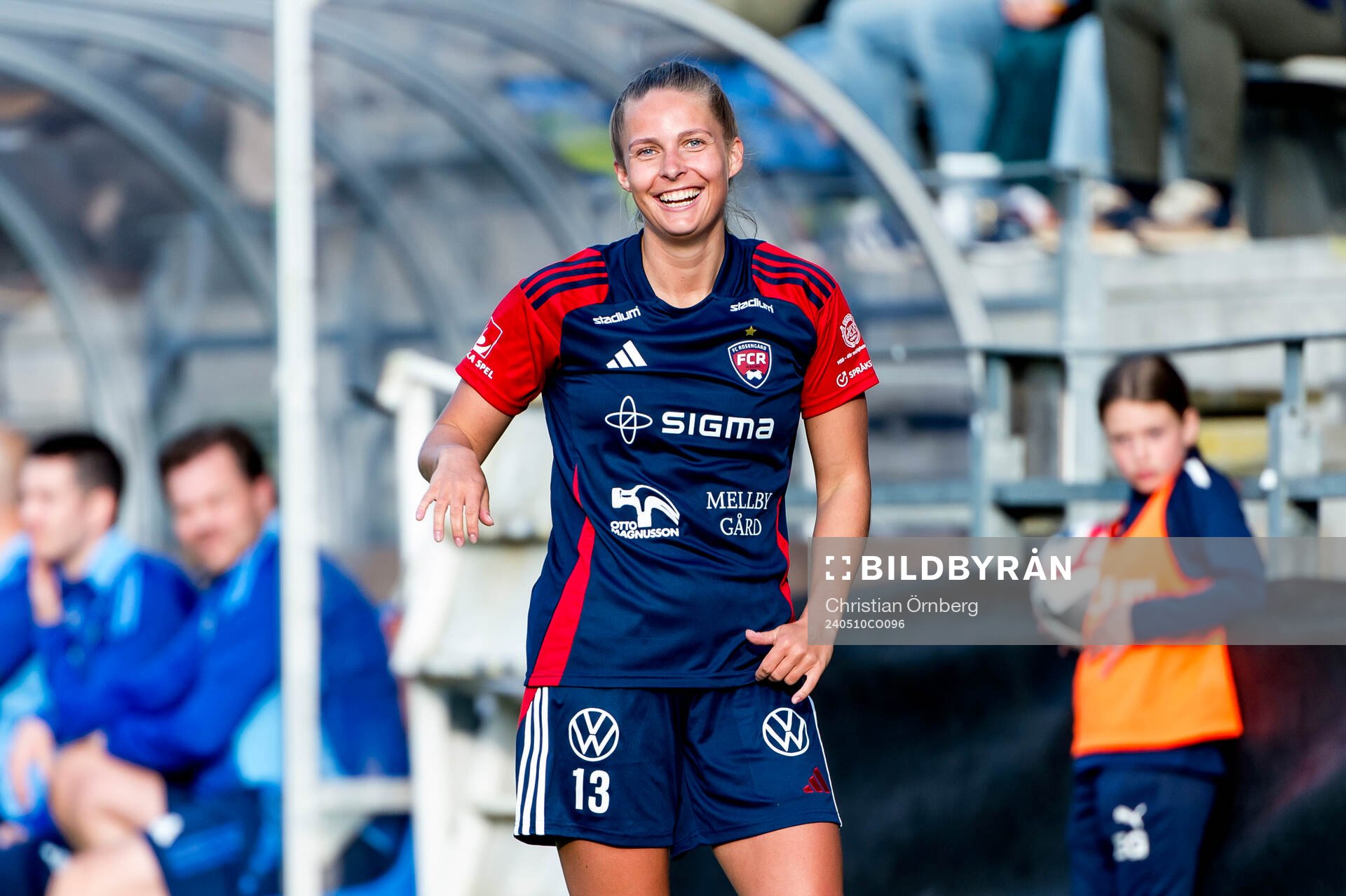 FC Rosengårds Olivia Holdt jublar