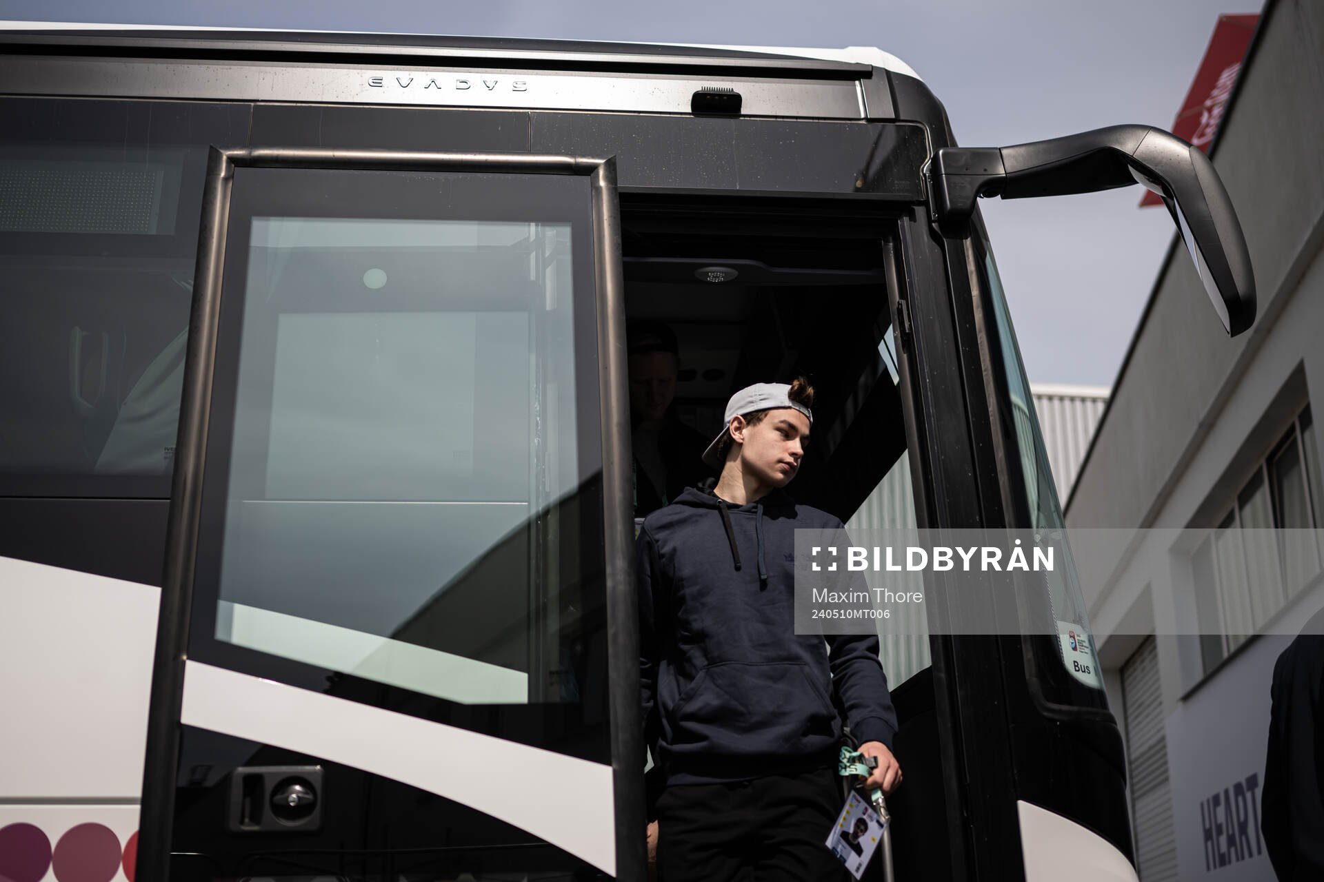 Felix Unger Sörum of Sweden arrives at a pratice session