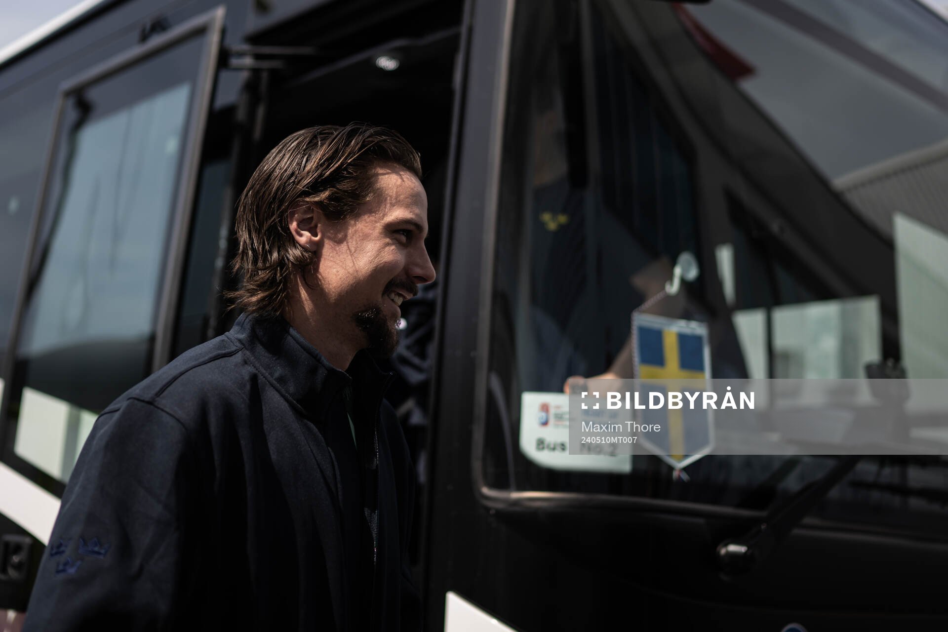 Erik Karlsson of Sweden arrives at a pratice session