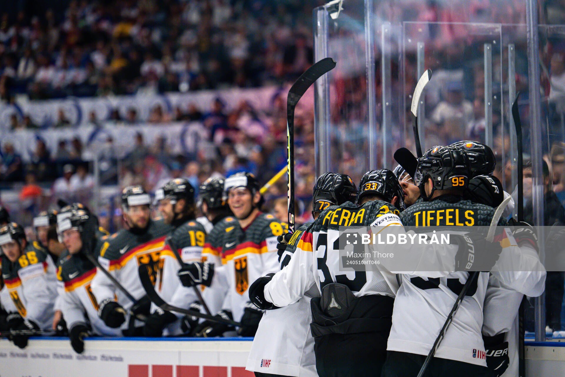 Lukas Kalble of Germany celebrate the 2-3 goal with