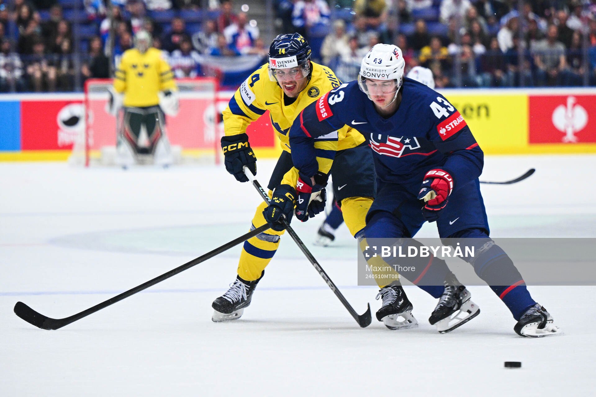 Joel Eriksson Ek of Sweden and Luke Huges of USA