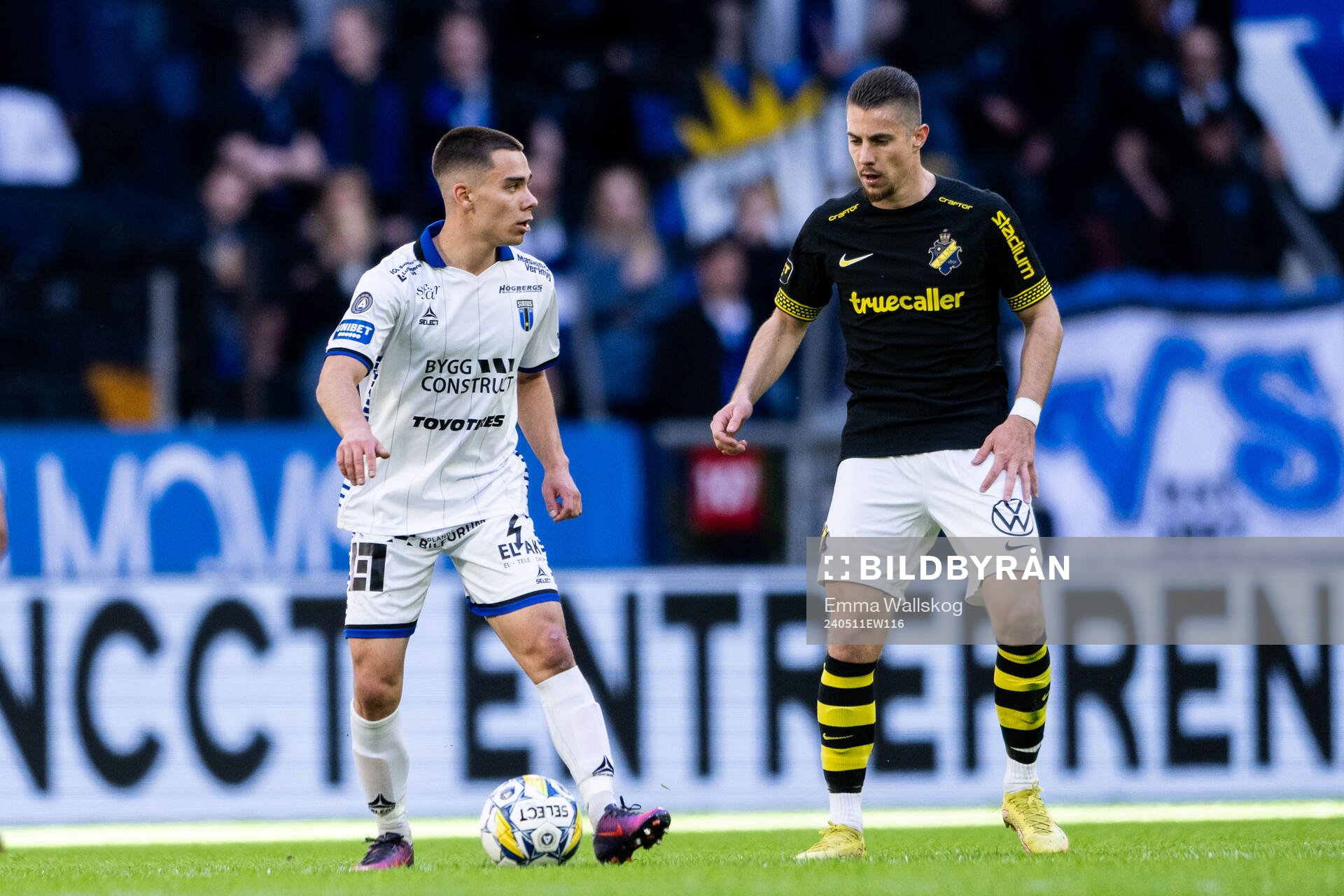 Sirius Leo Walta och AIKs Dino Besirovic