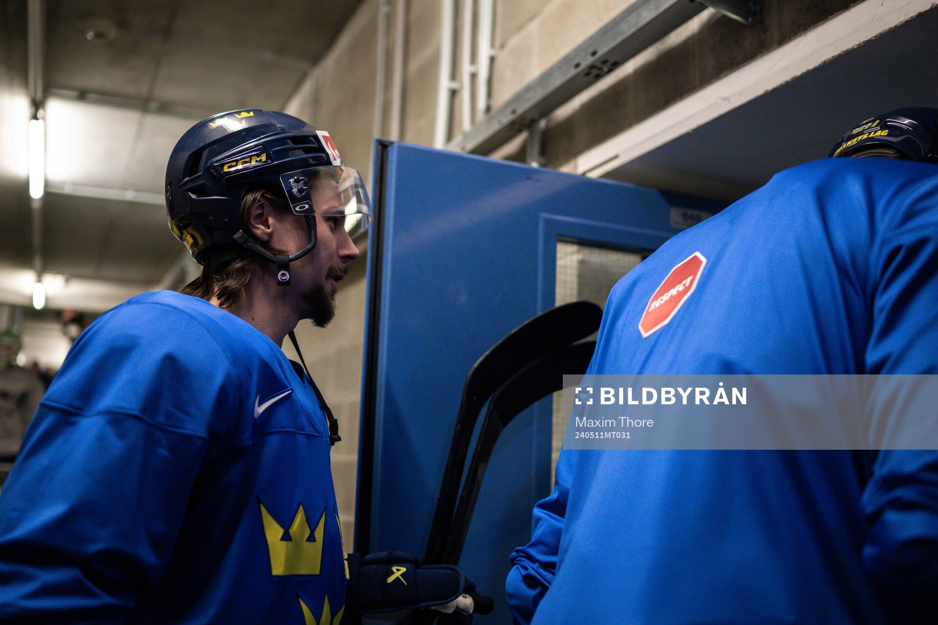 Victor Hedman and Erik Karlsson of Sweden at a practice