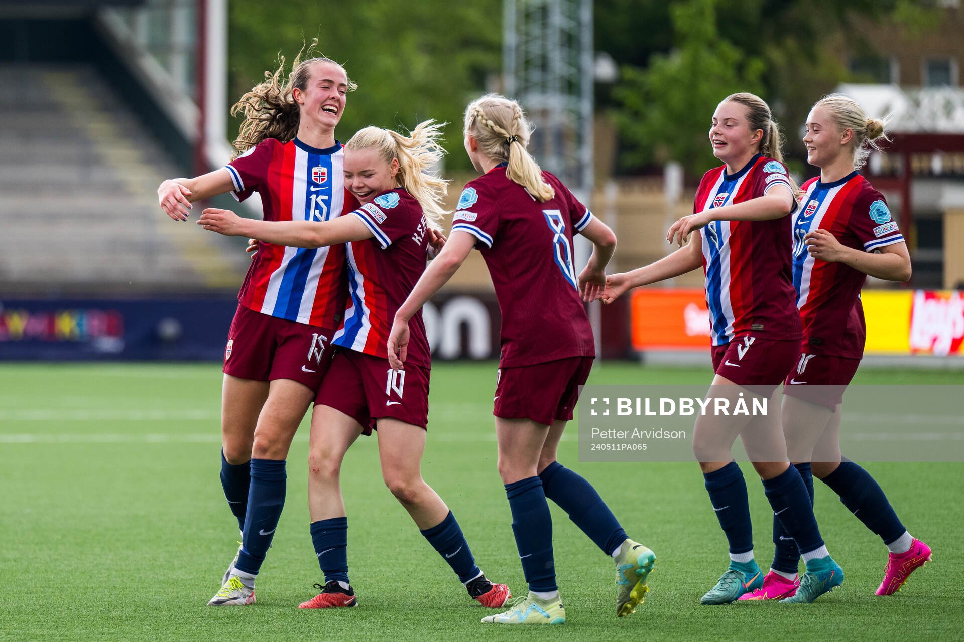 Elle Ulstein of Norway celebrates