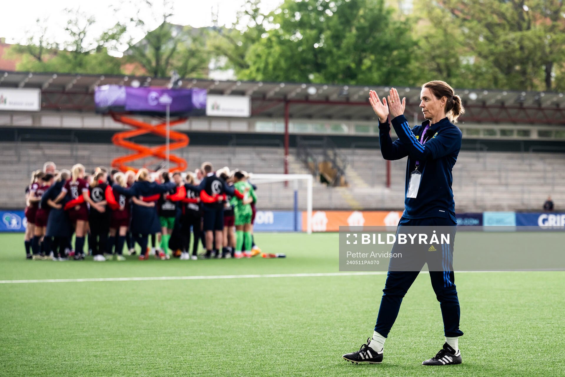 Head coach Lovisa Delby of Sweden