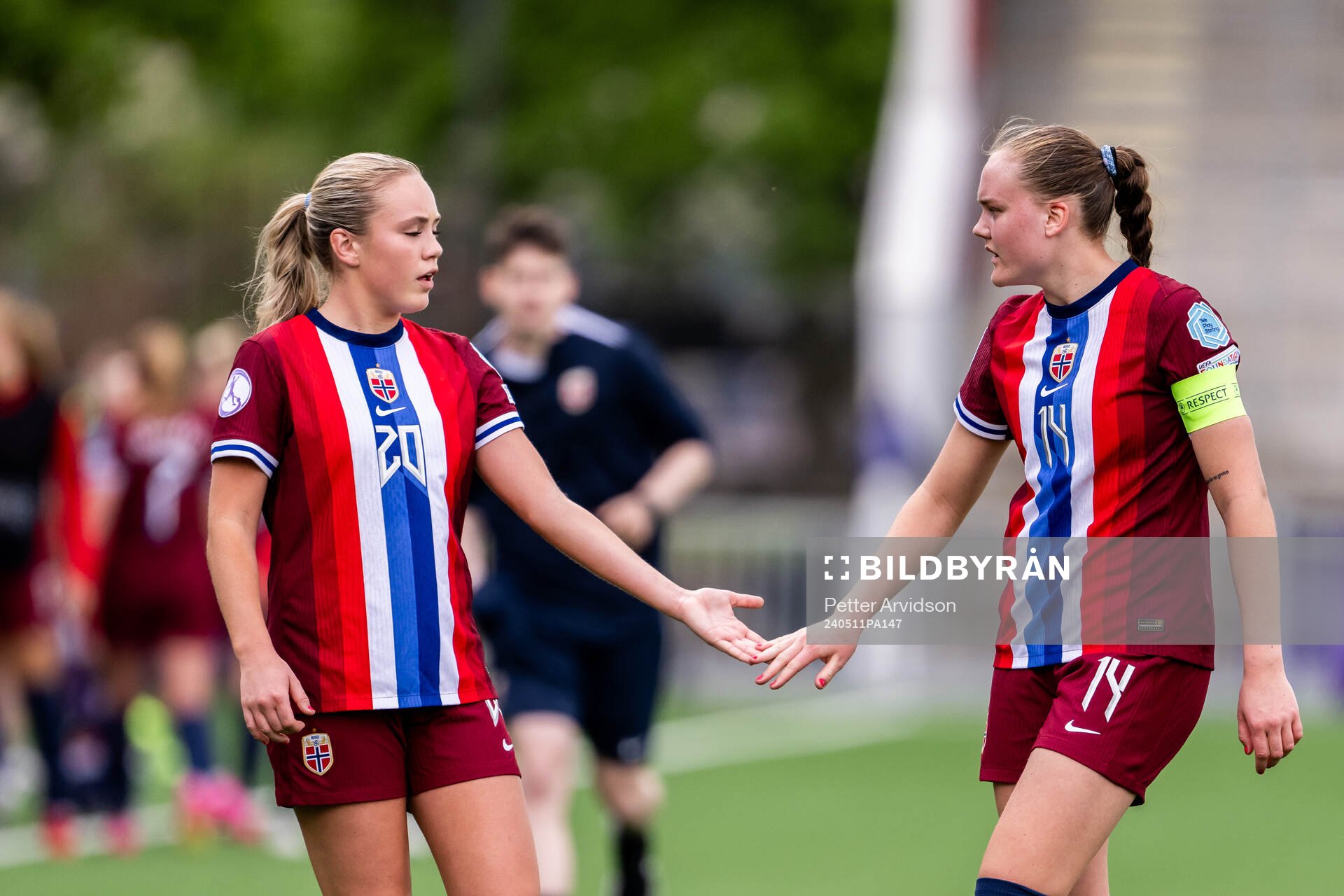 Mia Johannessen Bakke and Tuva Olaussen Sagen of Norway