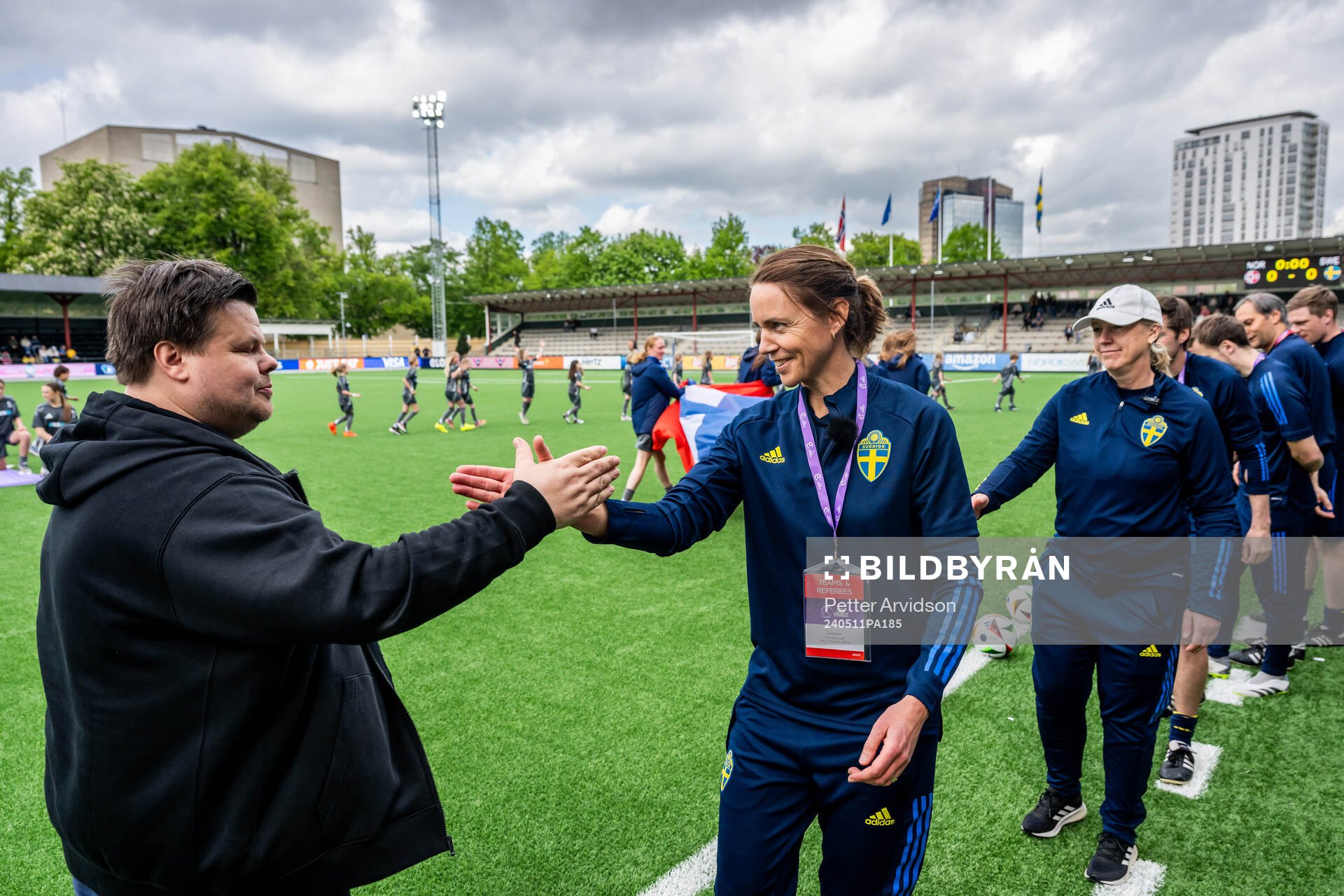 Head coach Børje Sørensen of Norway and Head coach Lovisa